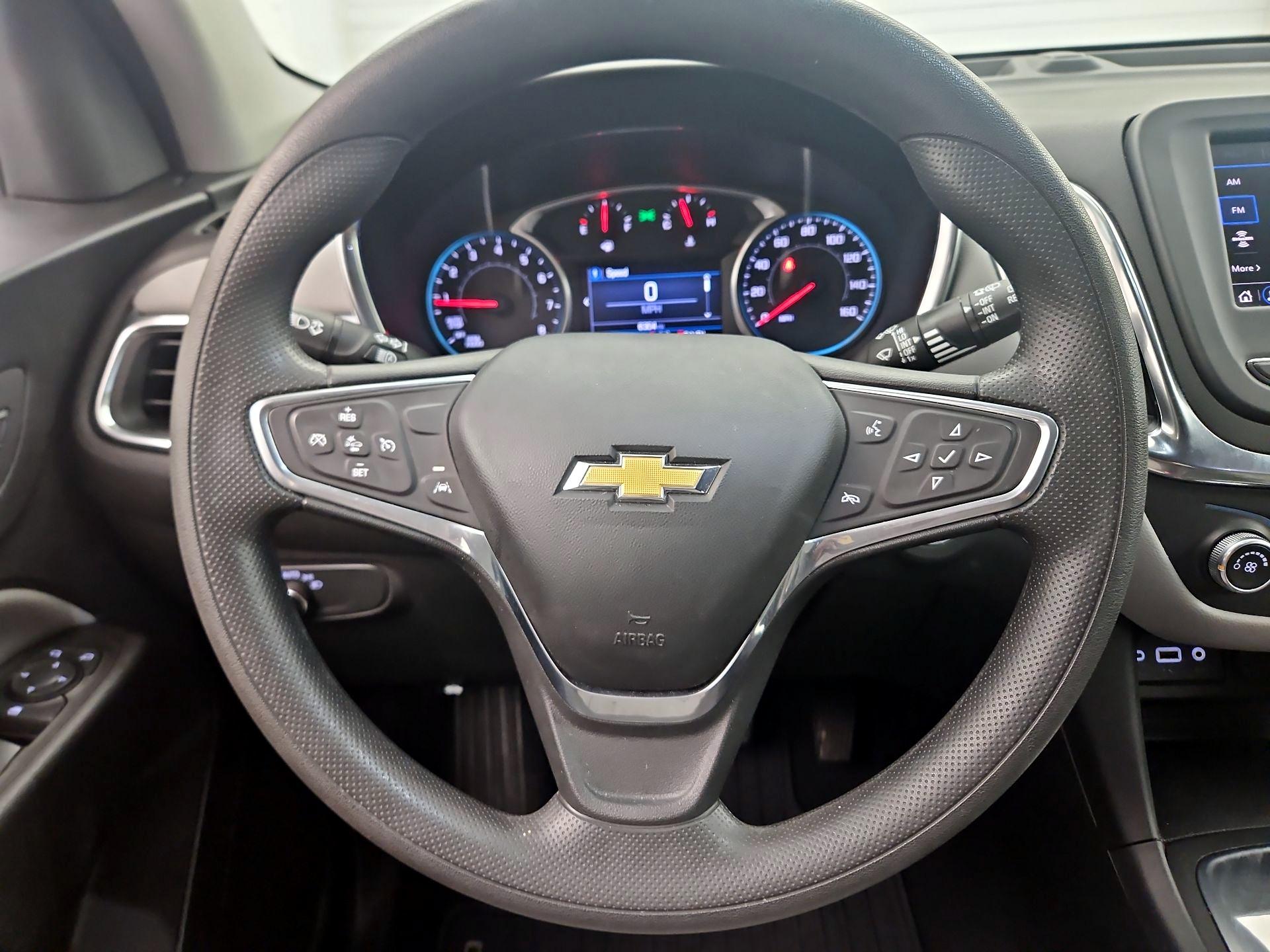 Thumbnail: 2022 Chevrolet Equinox - 10