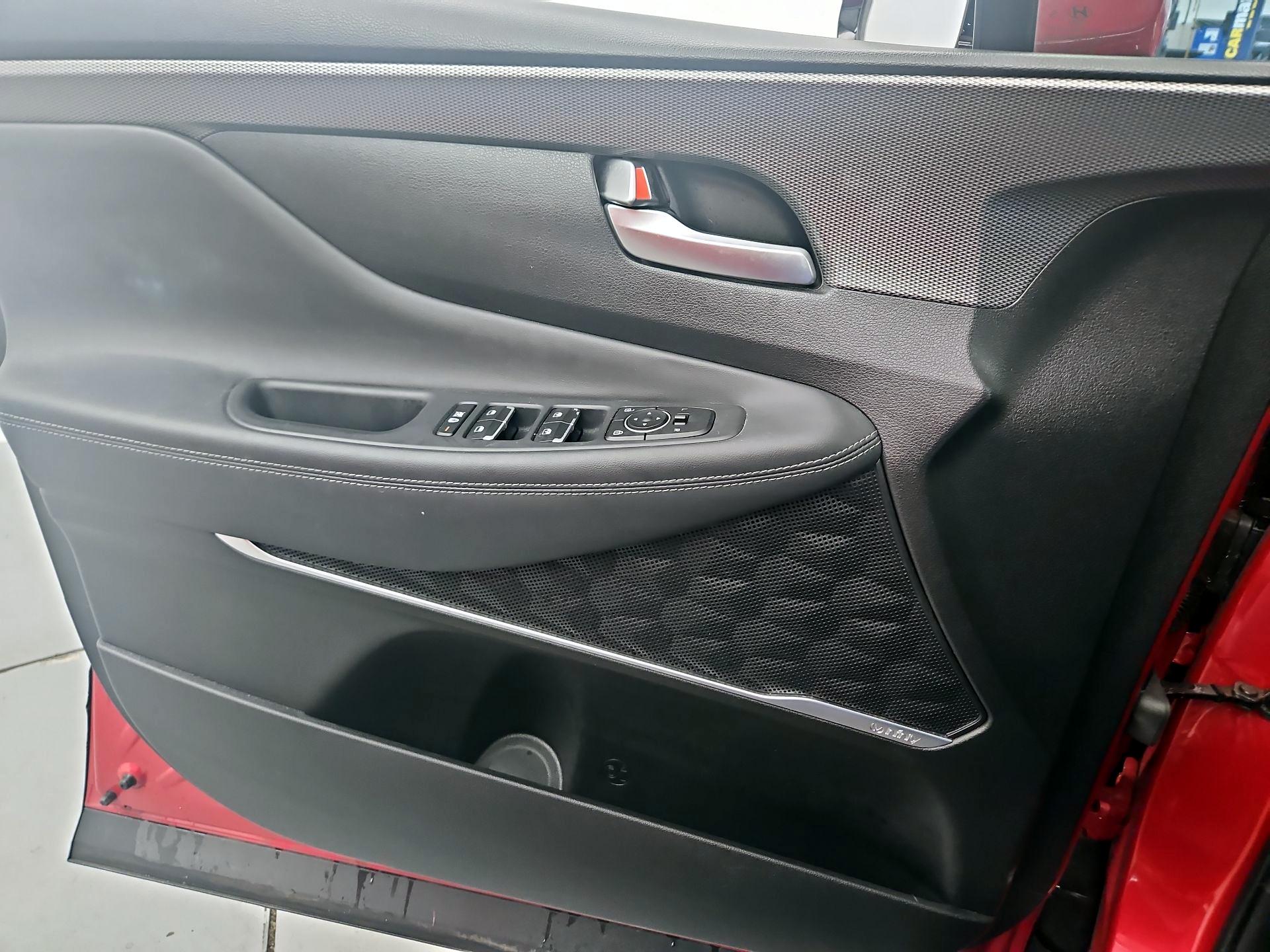Thumbnail: 2020 Hyundai Santa Fe - 12