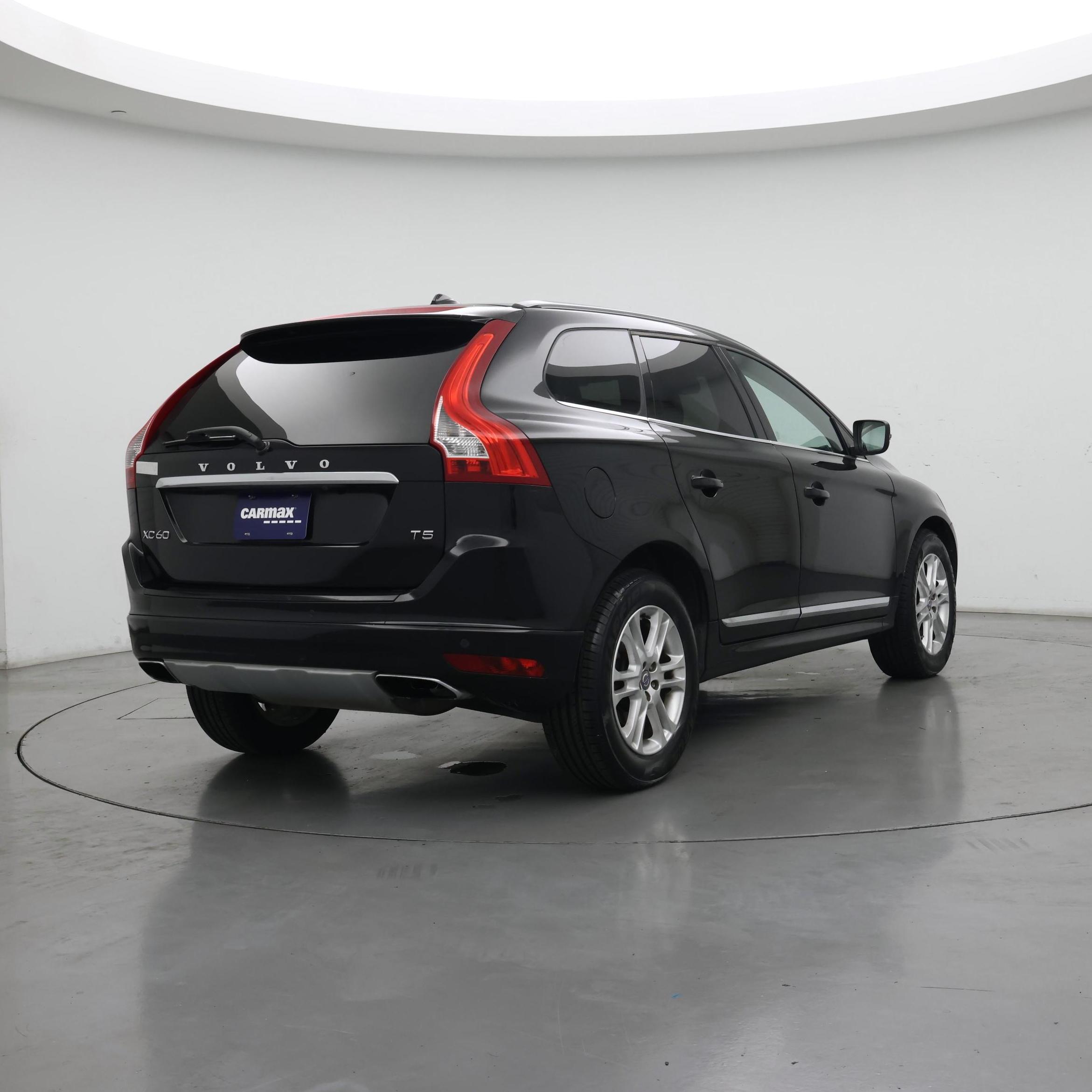 Thumbnail: 2016 Volvo XC60 - 8