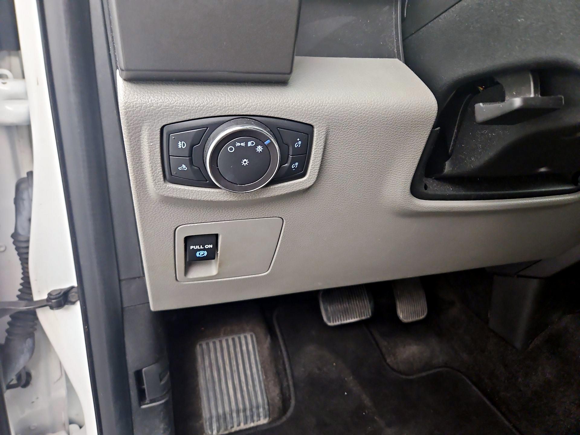 Thumbnail: 2018 Ford F-150 - 13