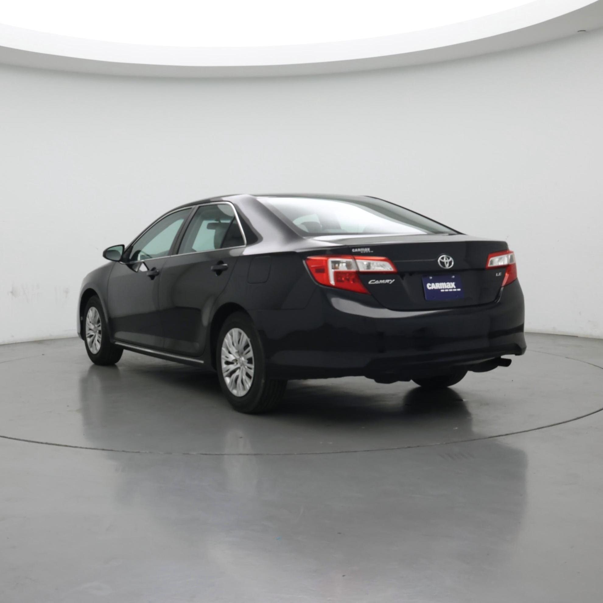 Thumbnail: 2014 Toyota Camry - 2