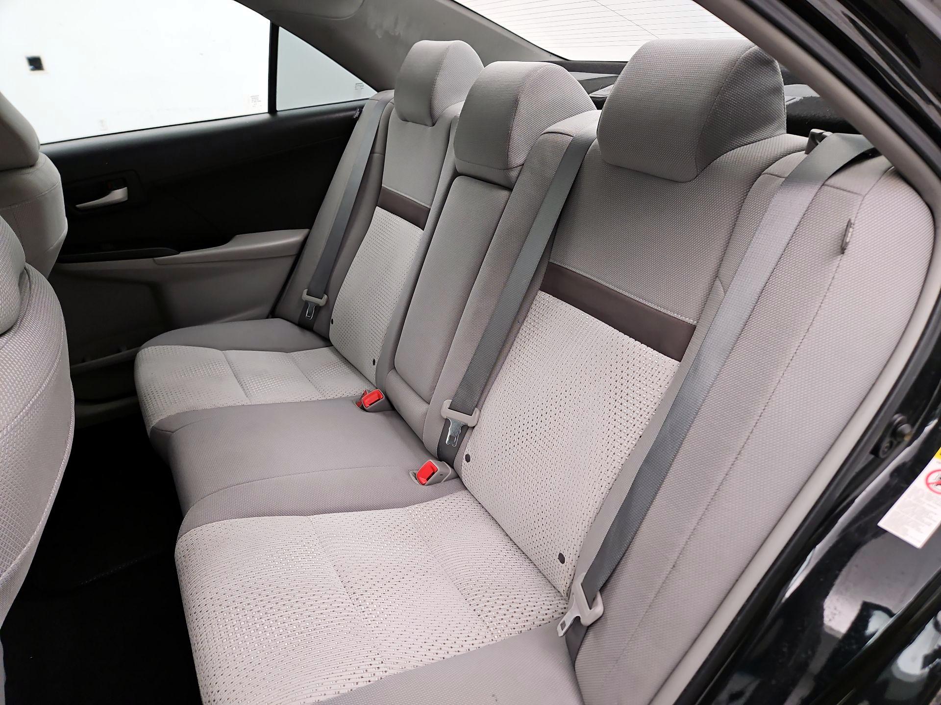 Thumbnail: 2014 Toyota Camry - 19