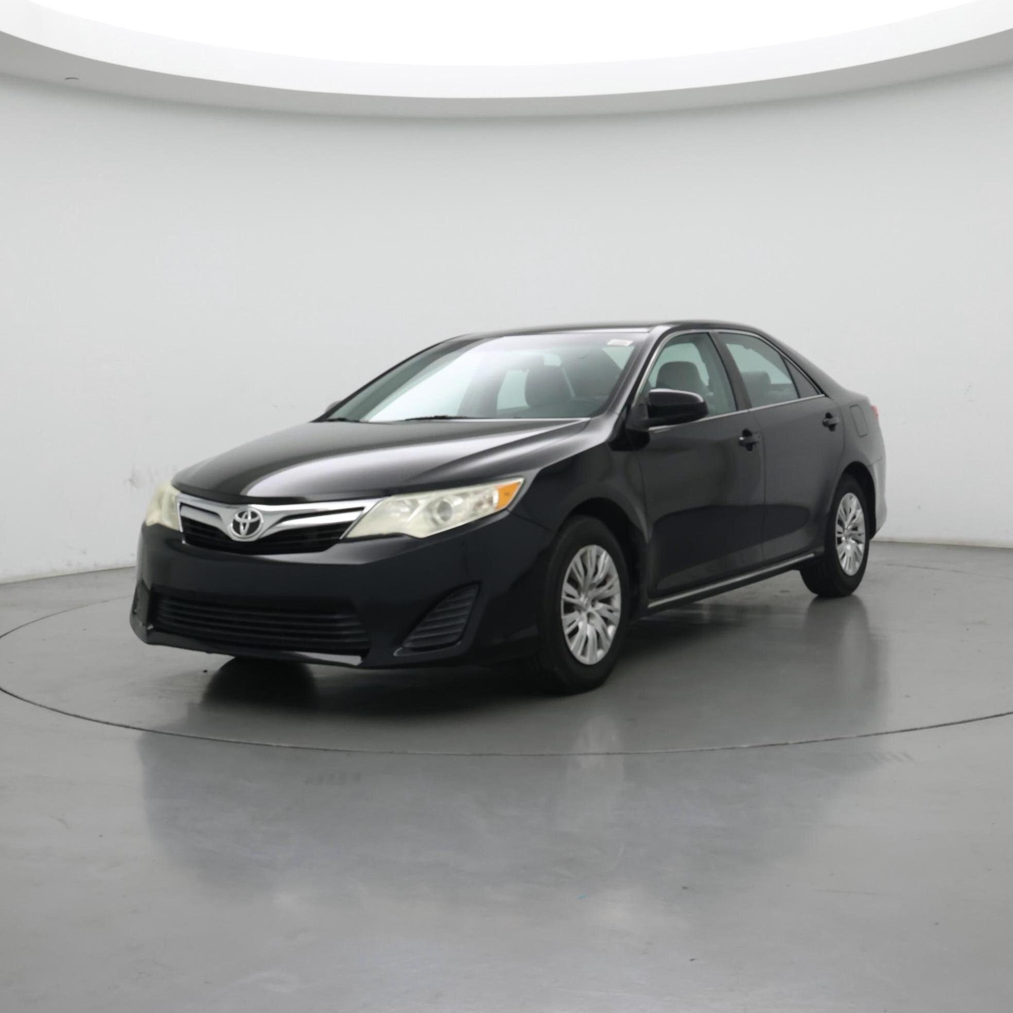 Thumbnail: 2014 Toyota Camry - 4