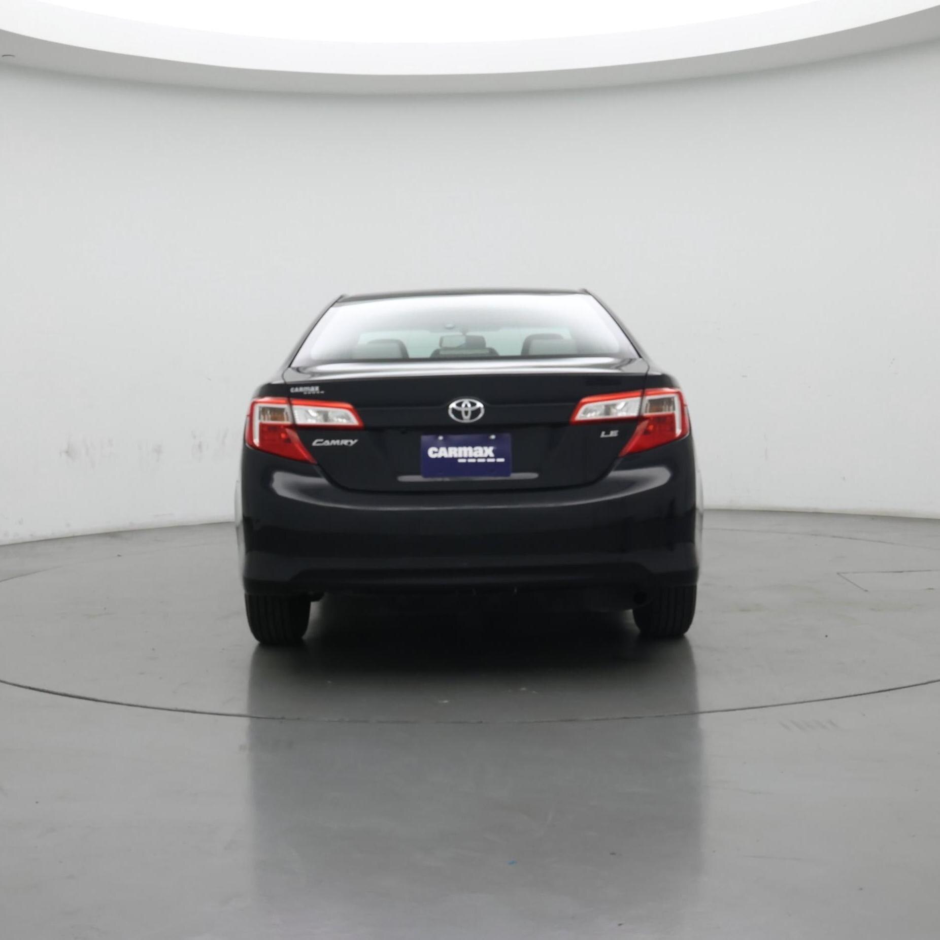 Thumbnail: 2014 Toyota Camry - 6