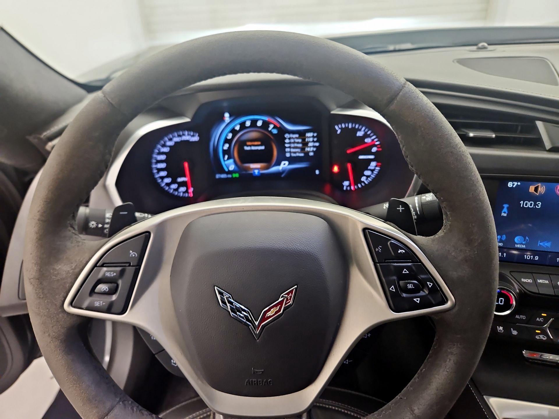 Thumbnail: 2017 Chevrolet Corvette - 10