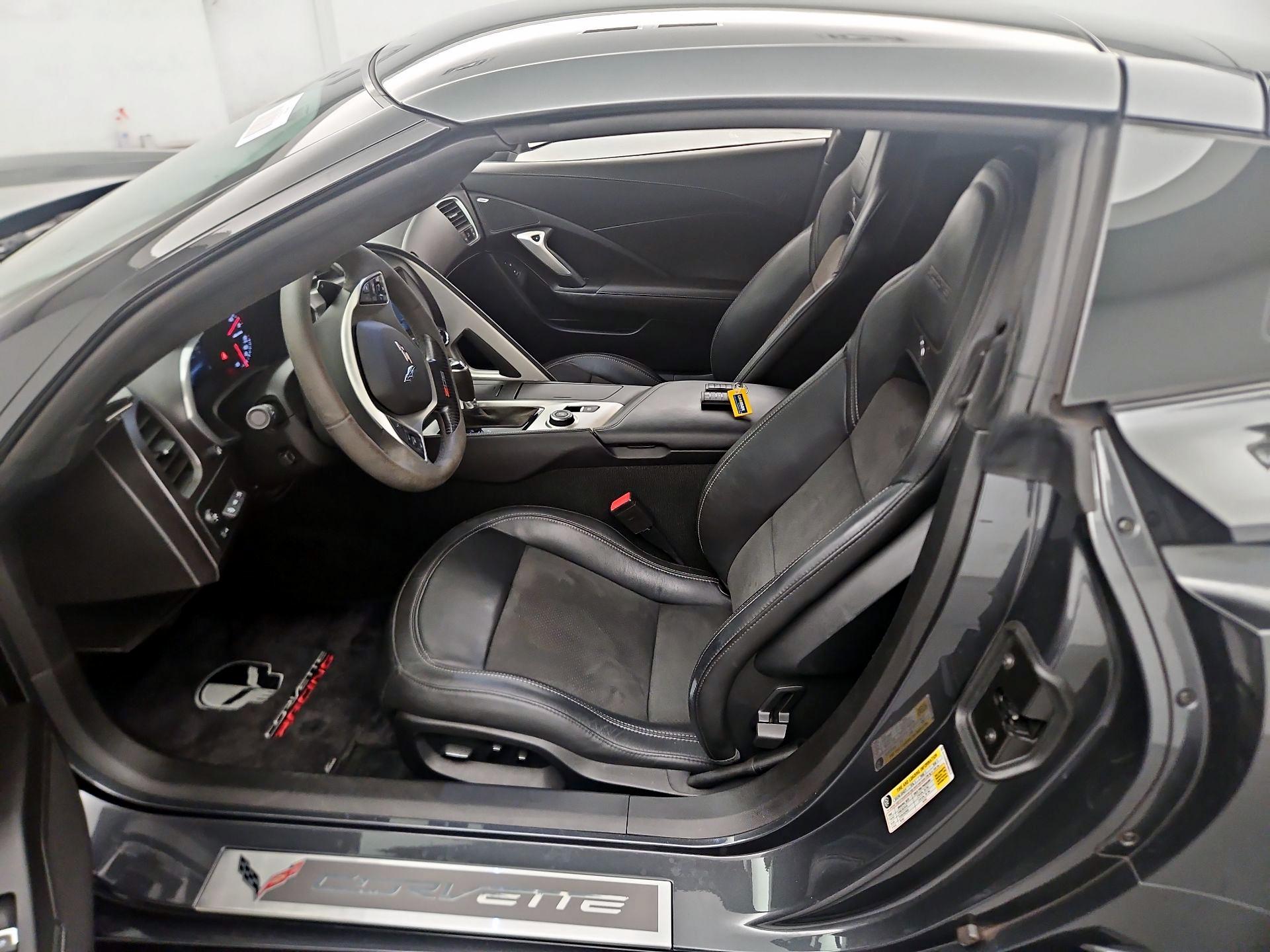 Thumbnail: 2017 Chevrolet Corvette - 11