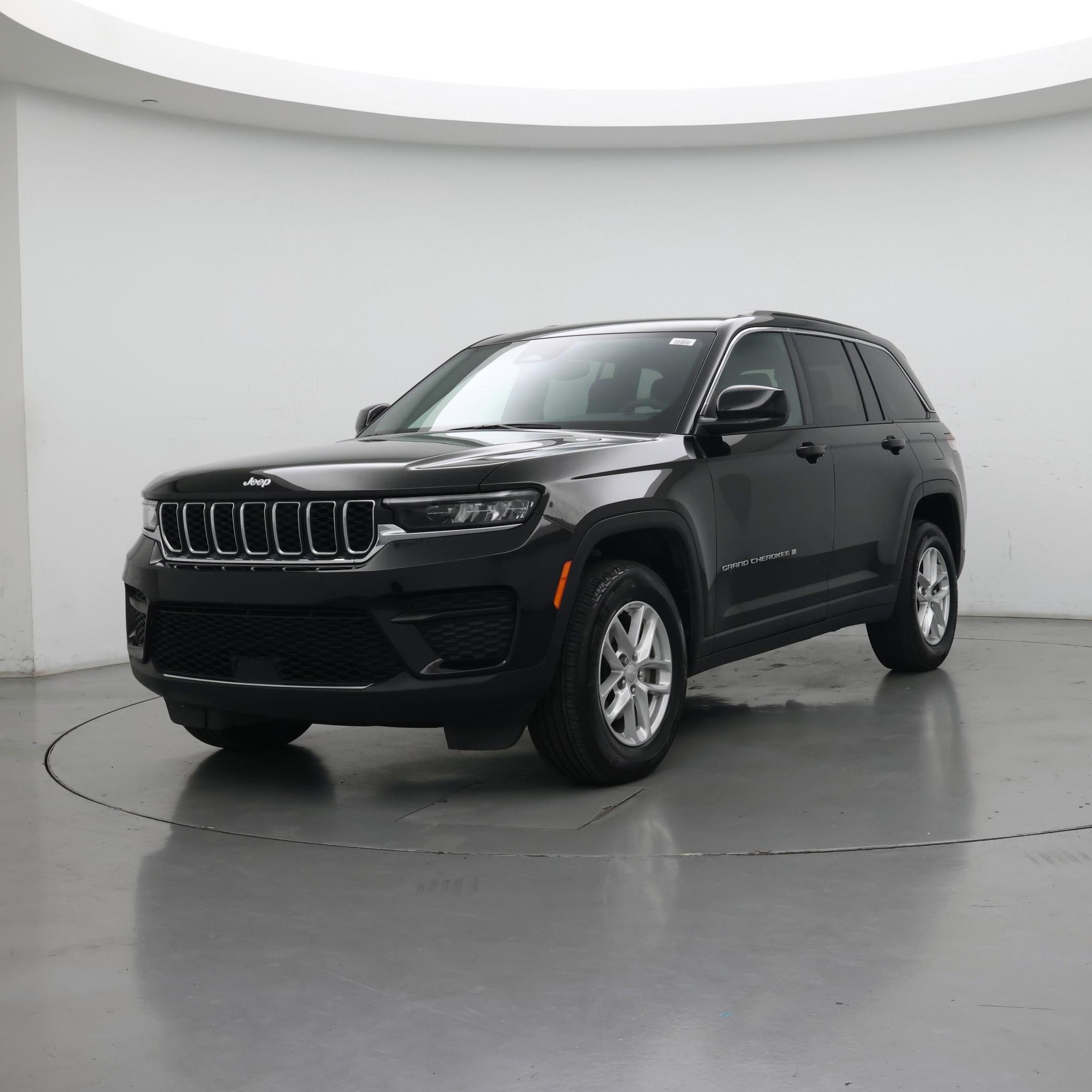 Thumbnail: 2024 Jeep Grand Cherokee - 4