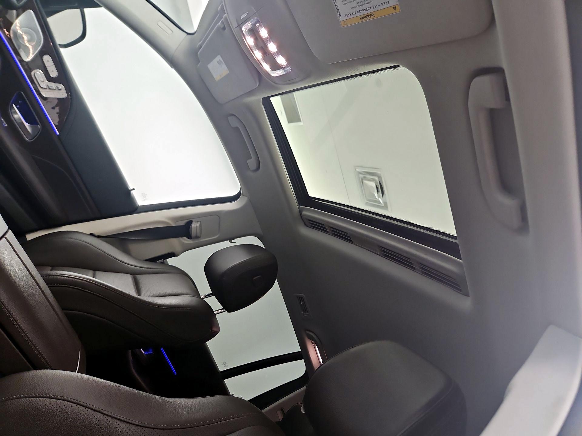 Thumbnail: 2021 Mercedes-Benz GLS - 17