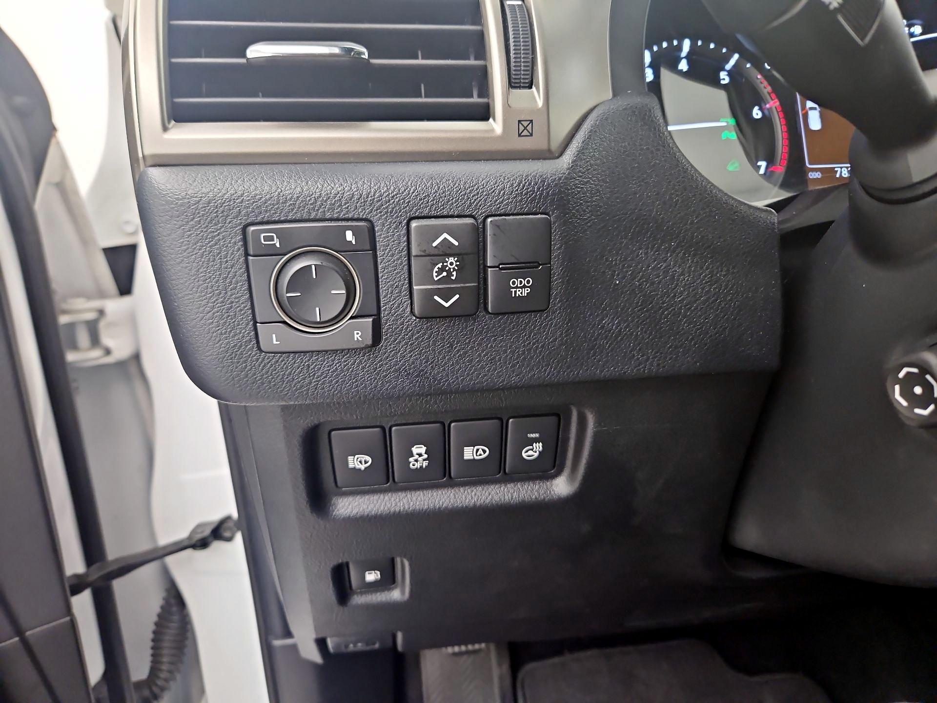 Thumbnail: 2021 Lexus GX - 13