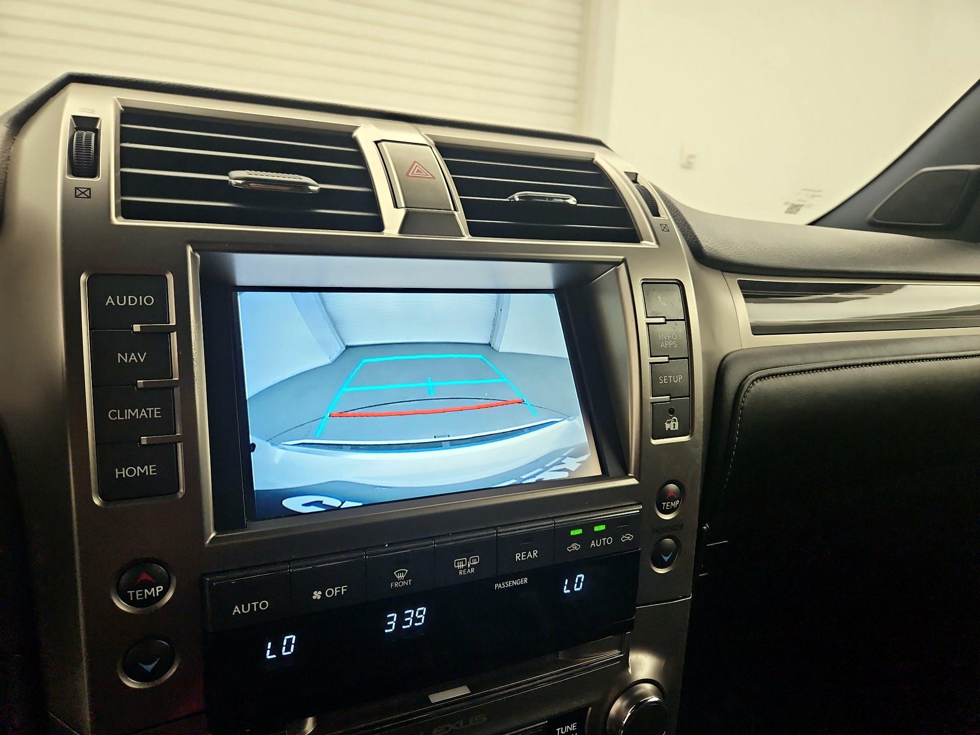 Thumbnail: 2021 Lexus GX - 15