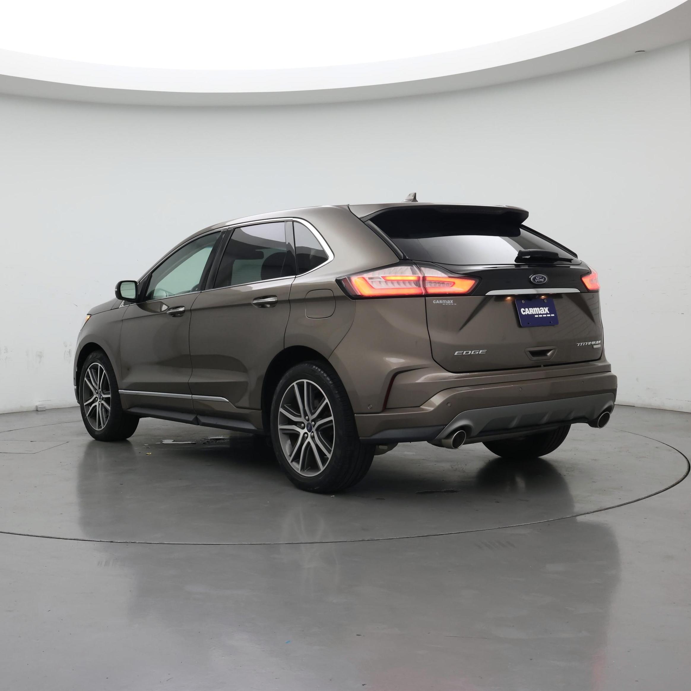 Thumbnail: 2019 Ford Edge - 2