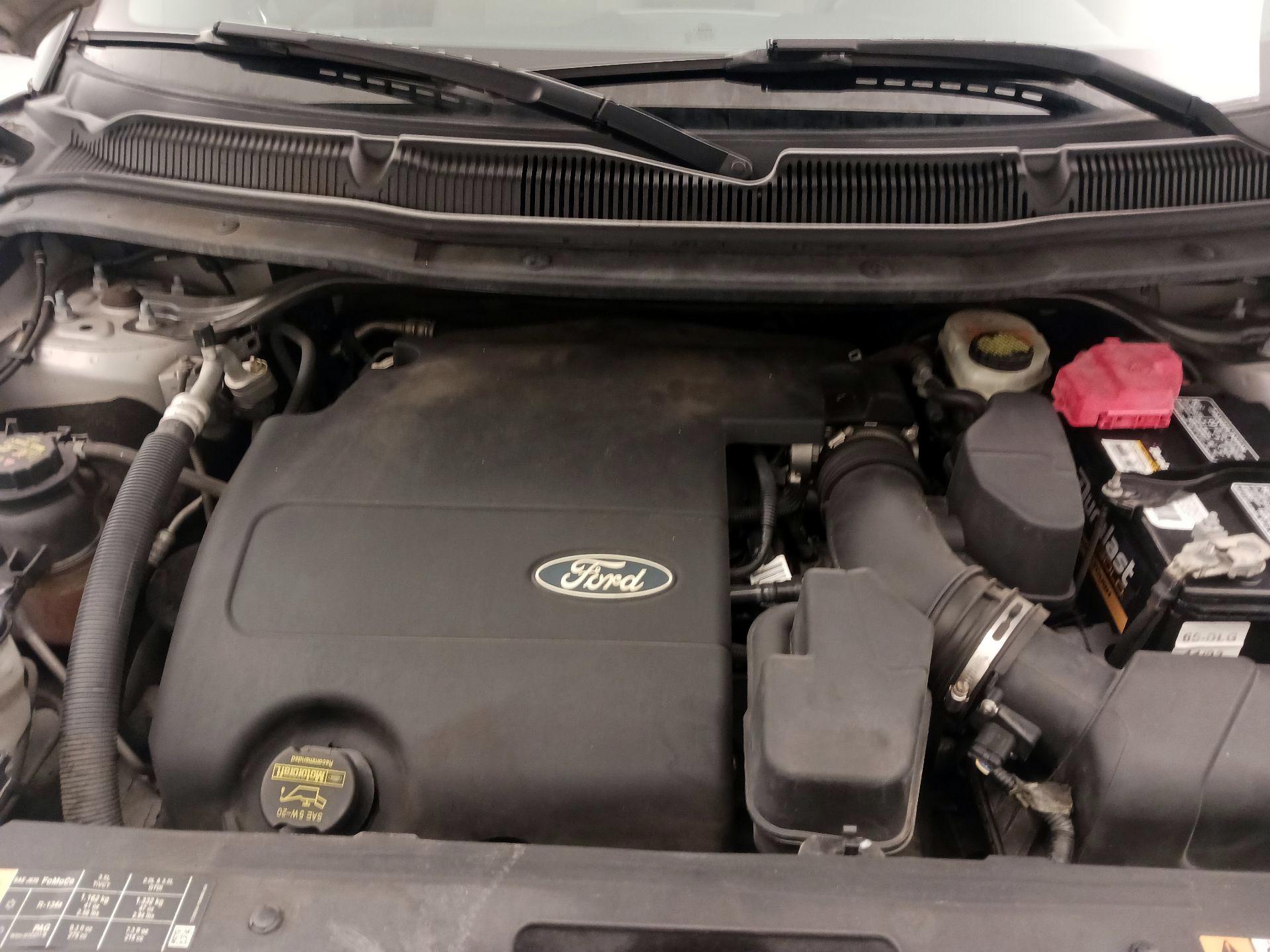 Thumbnail: 2013 Ford Explorer - 19