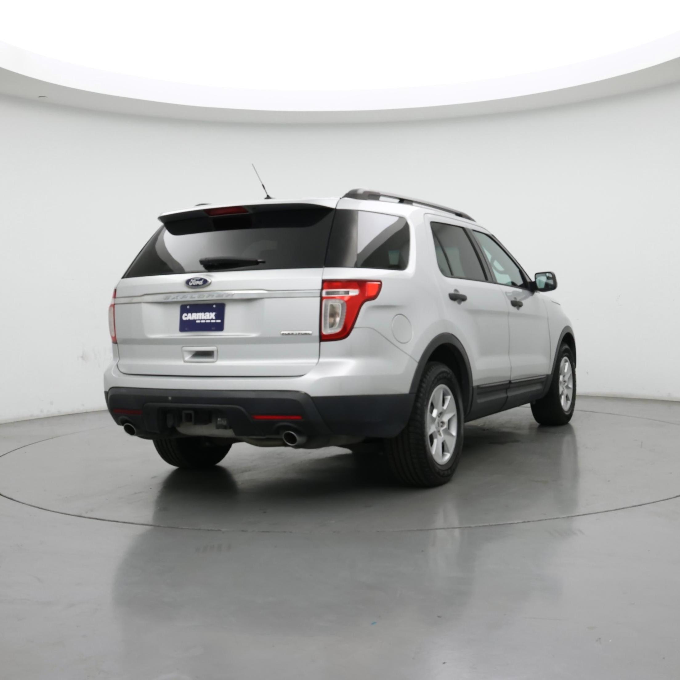 Thumbnail: 2013 Ford Explorer - 8
