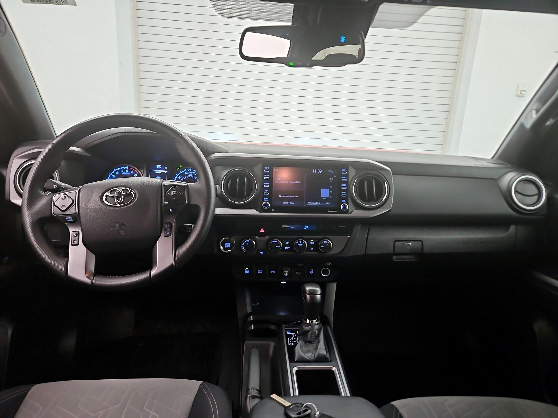 Thumbnail: 2021 Toyota Tacoma - 9