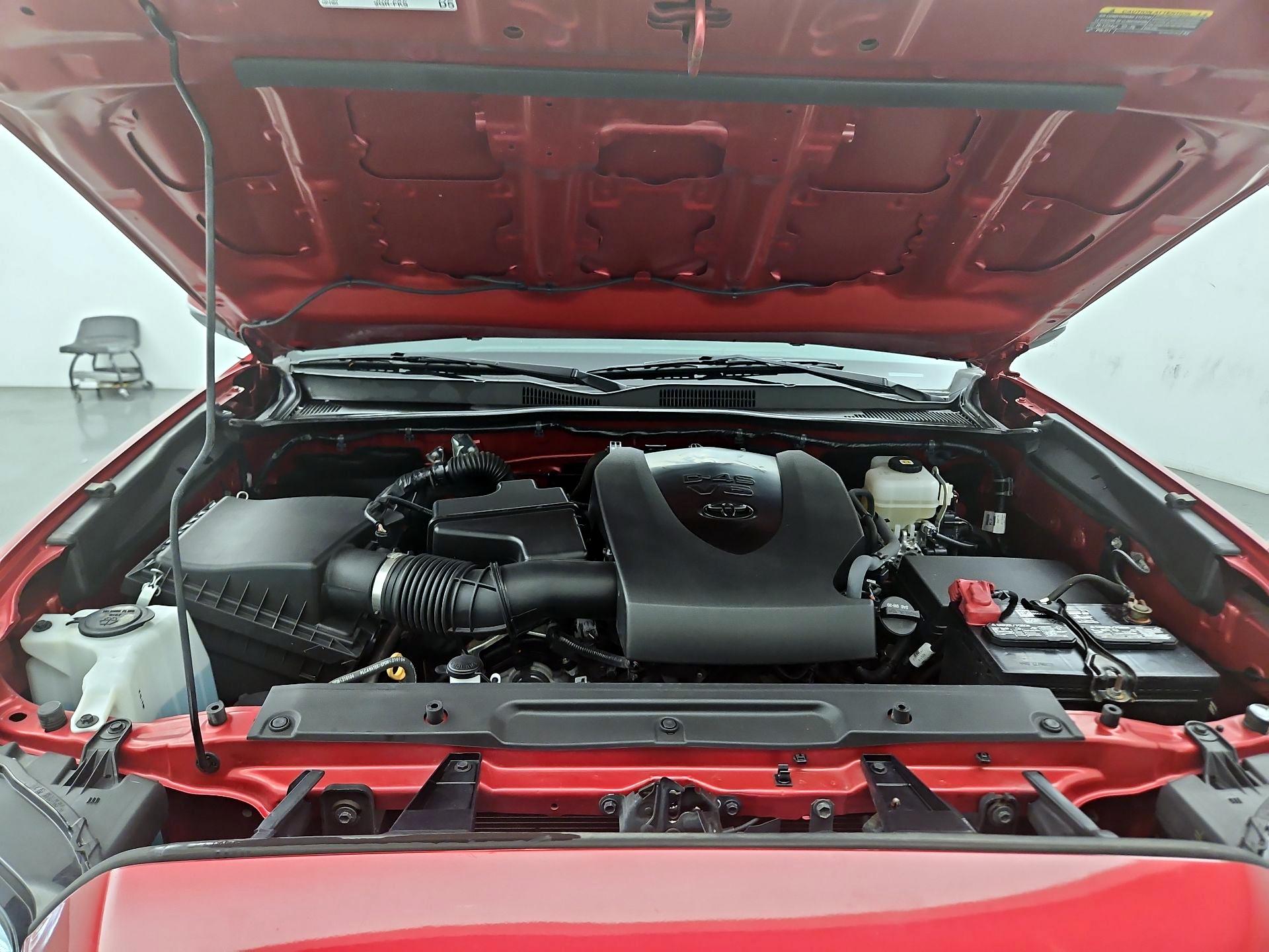 Thumbnail: 2021 Toyota Tacoma - 20