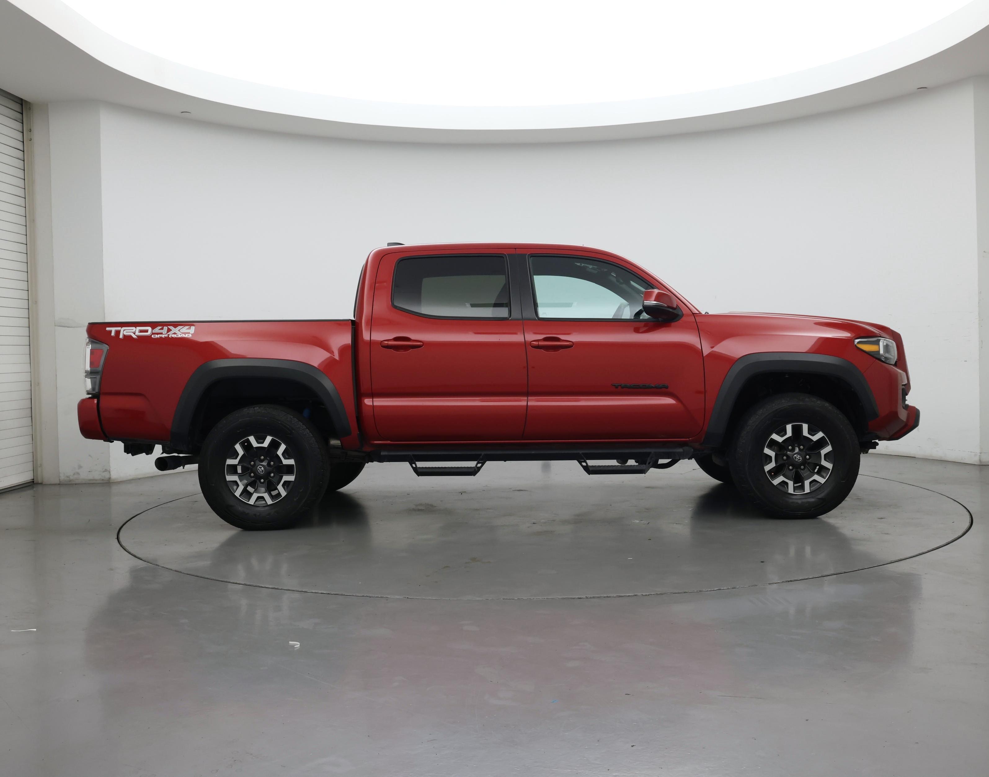 Thumbnail: 2021 Toyota Tacoma - 7