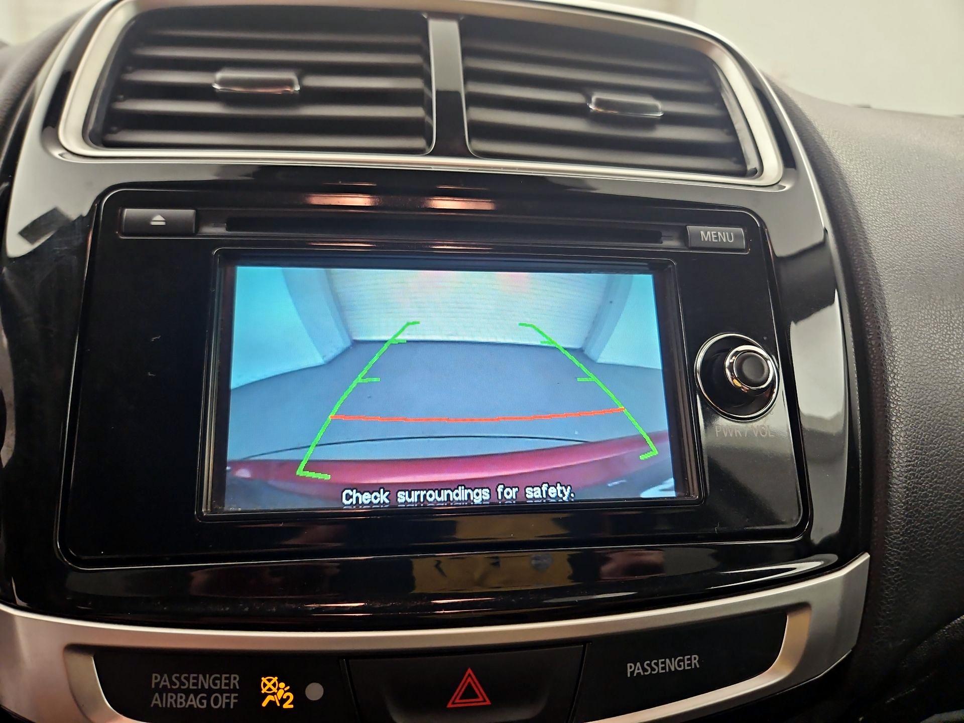 Thumbnail: 2015 Mitsubishi Outlander Sport - 14