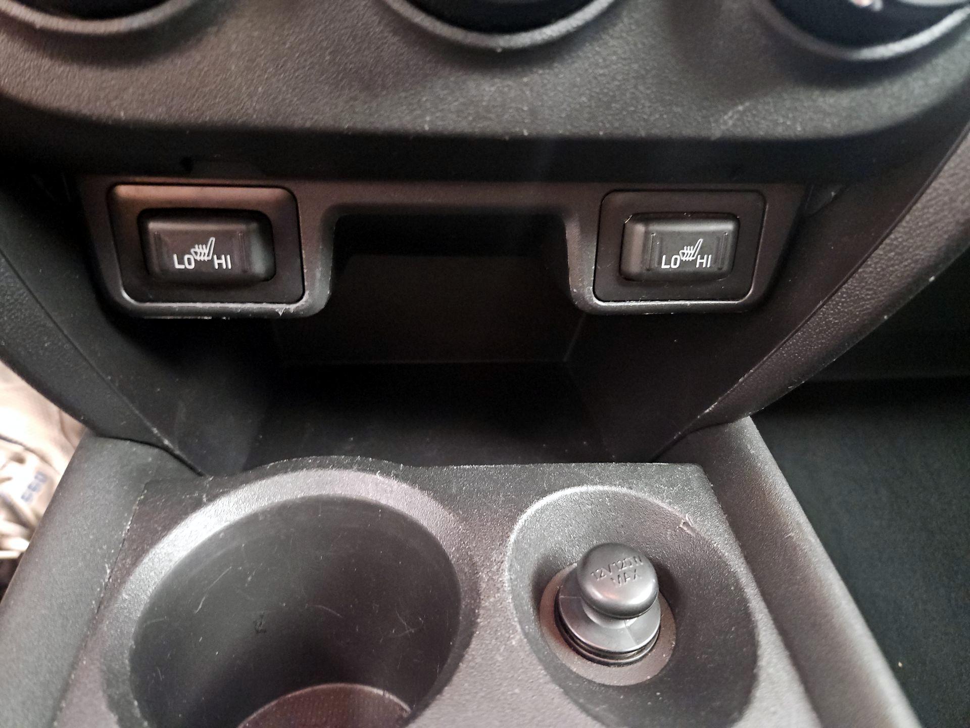 Thumbnail: 2015 Mitsubishi Outlander Sport - 18