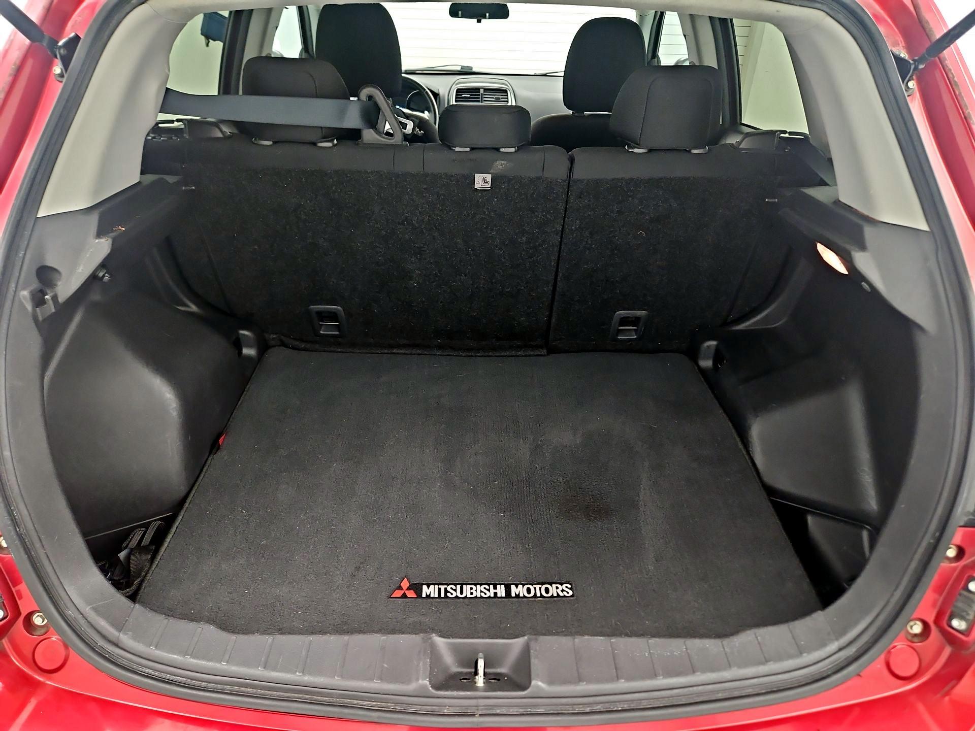 Thumbnail: 2015 Mitsubishi Outlander Sport - 20