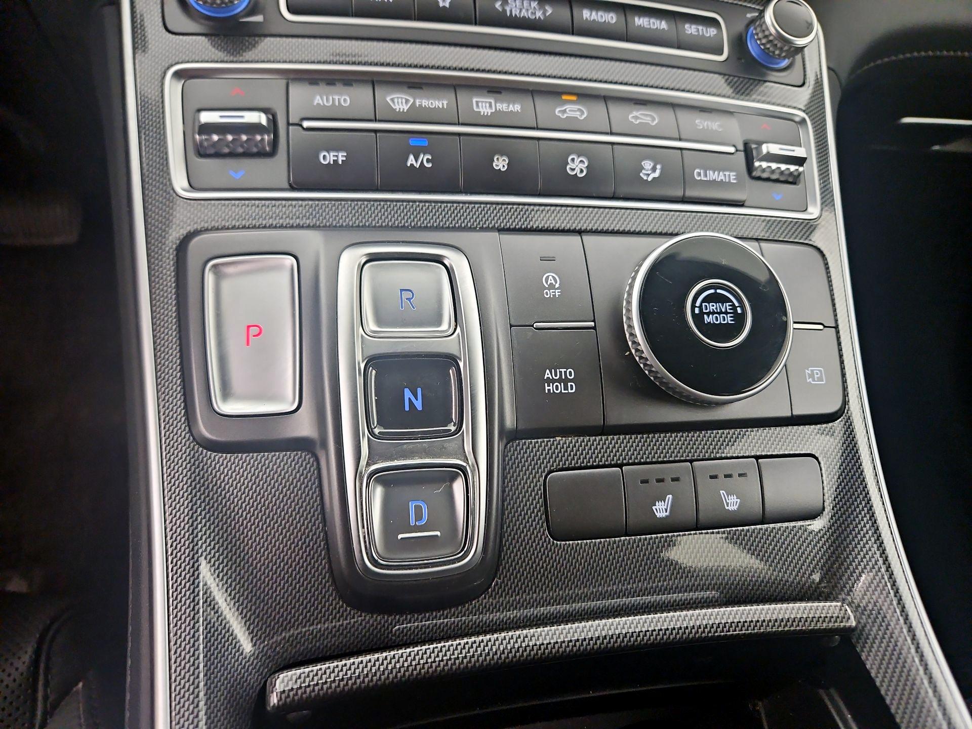 Thumbnail: 2021 Hyundai Santa Fe - 16