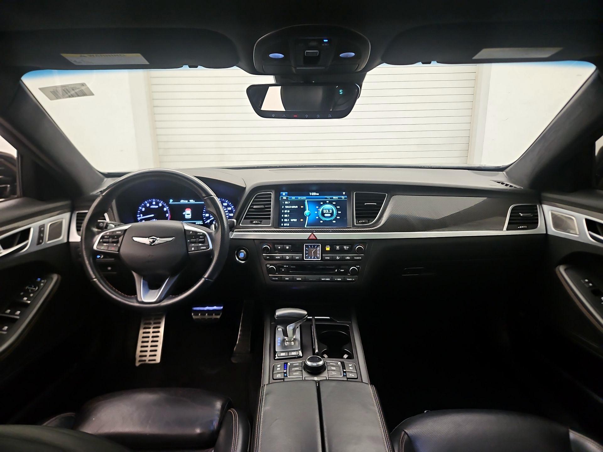 Thumbnail: 2018 Genesis G80 - 9