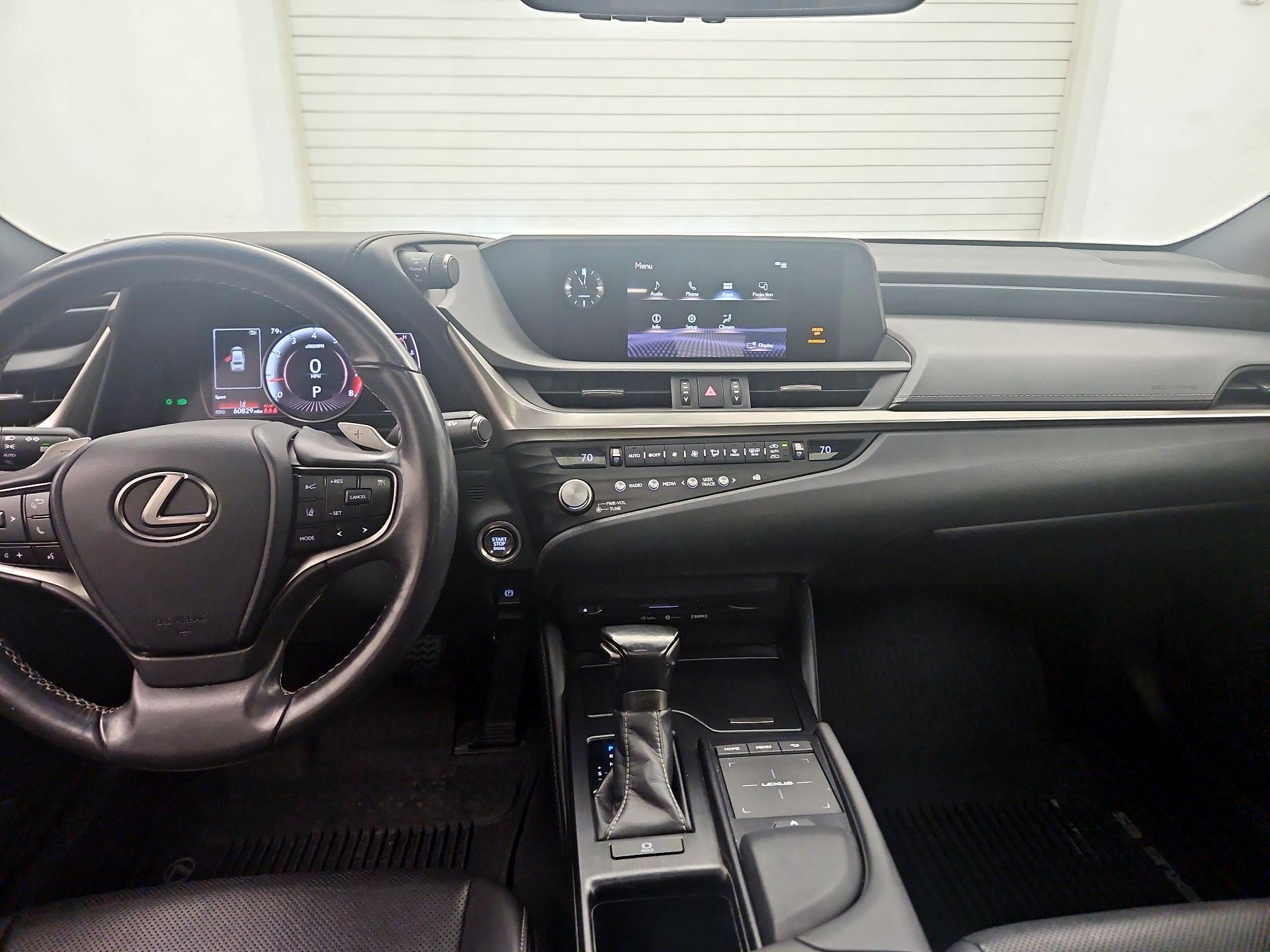 Thumbnail: 2021 Lexus ES - 9