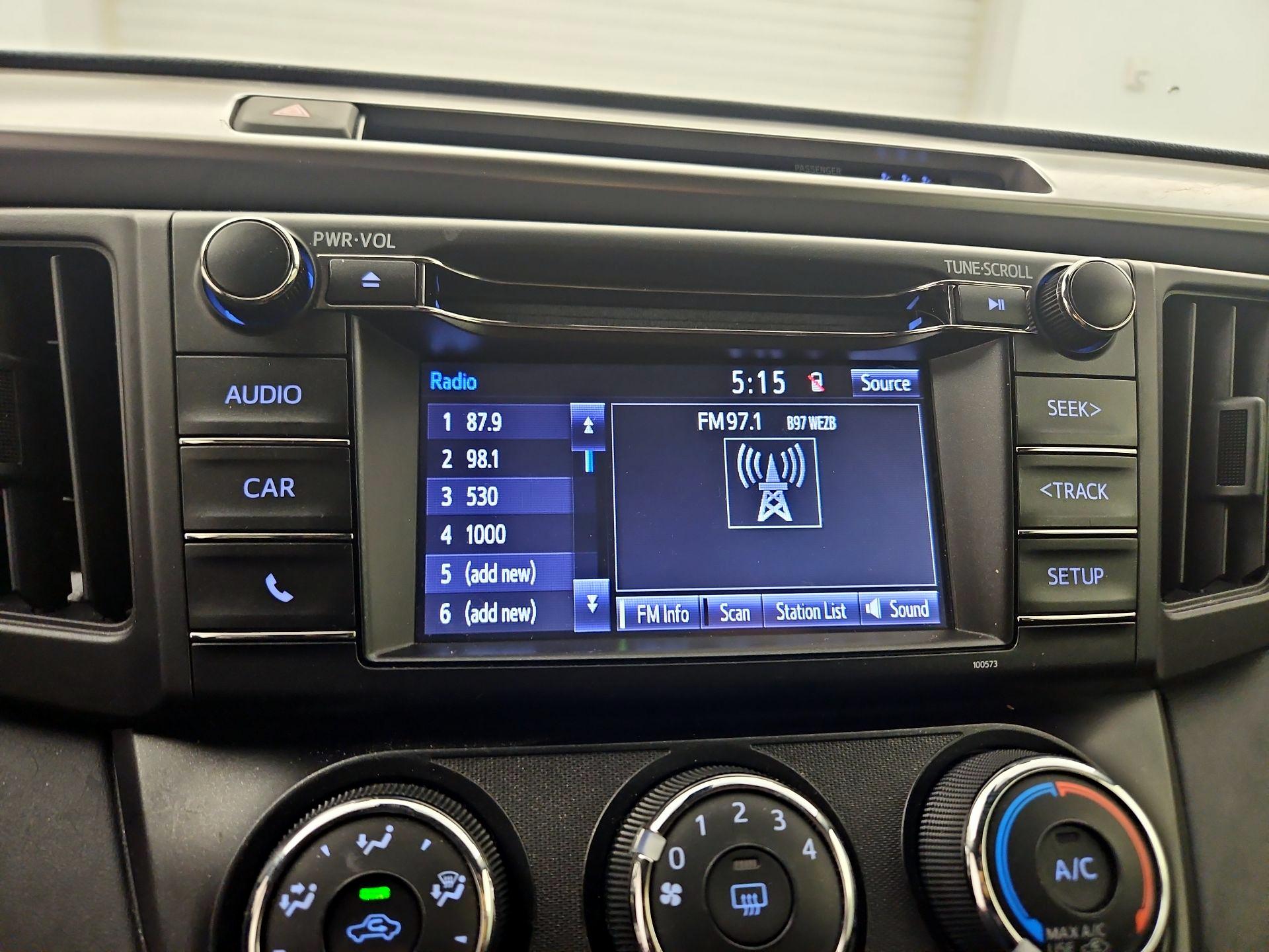 Thumbnail: 2017 Toyota RAV4 - 15