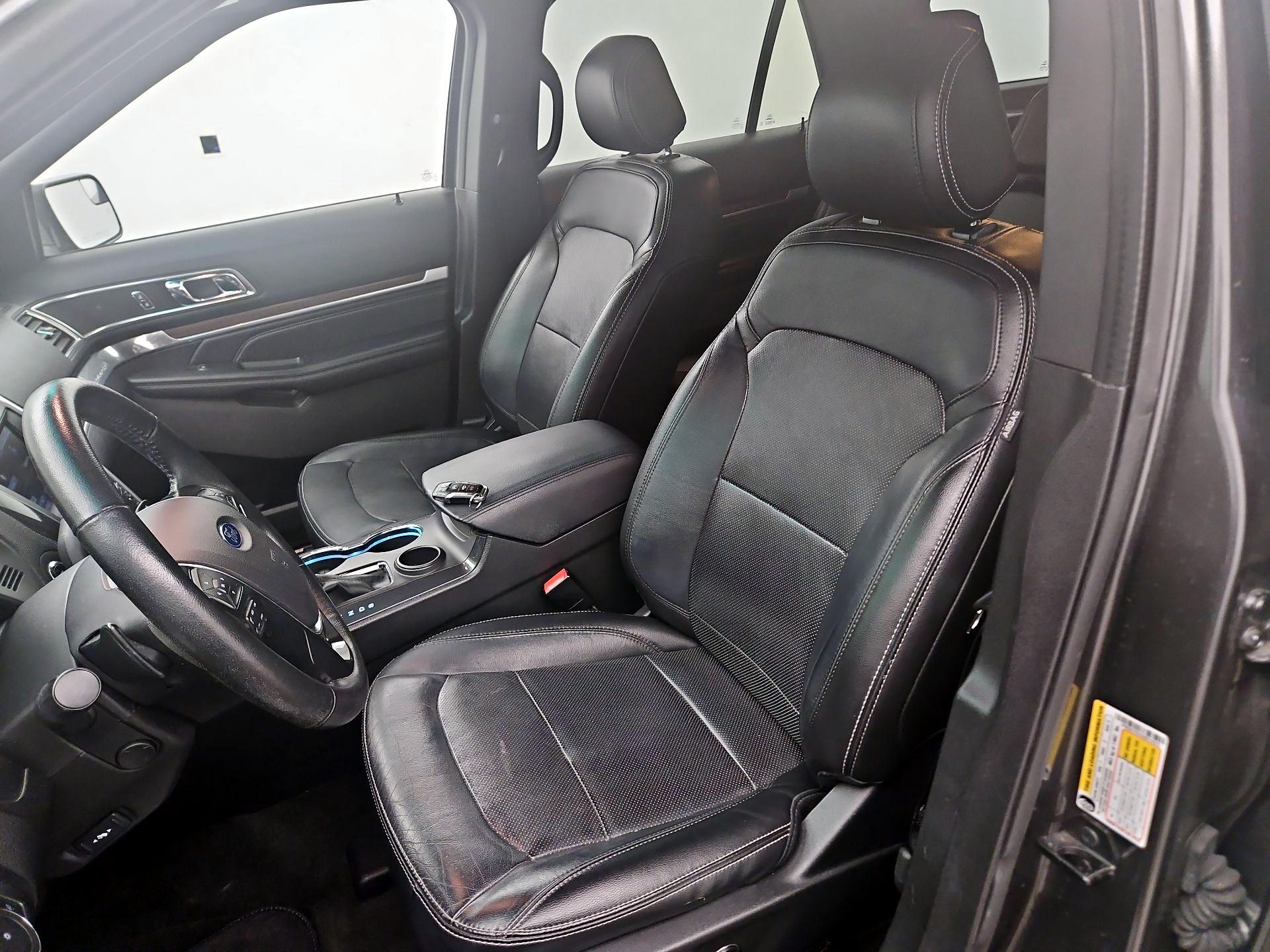 Thumbnail: 2016 Ford Explorer - 11