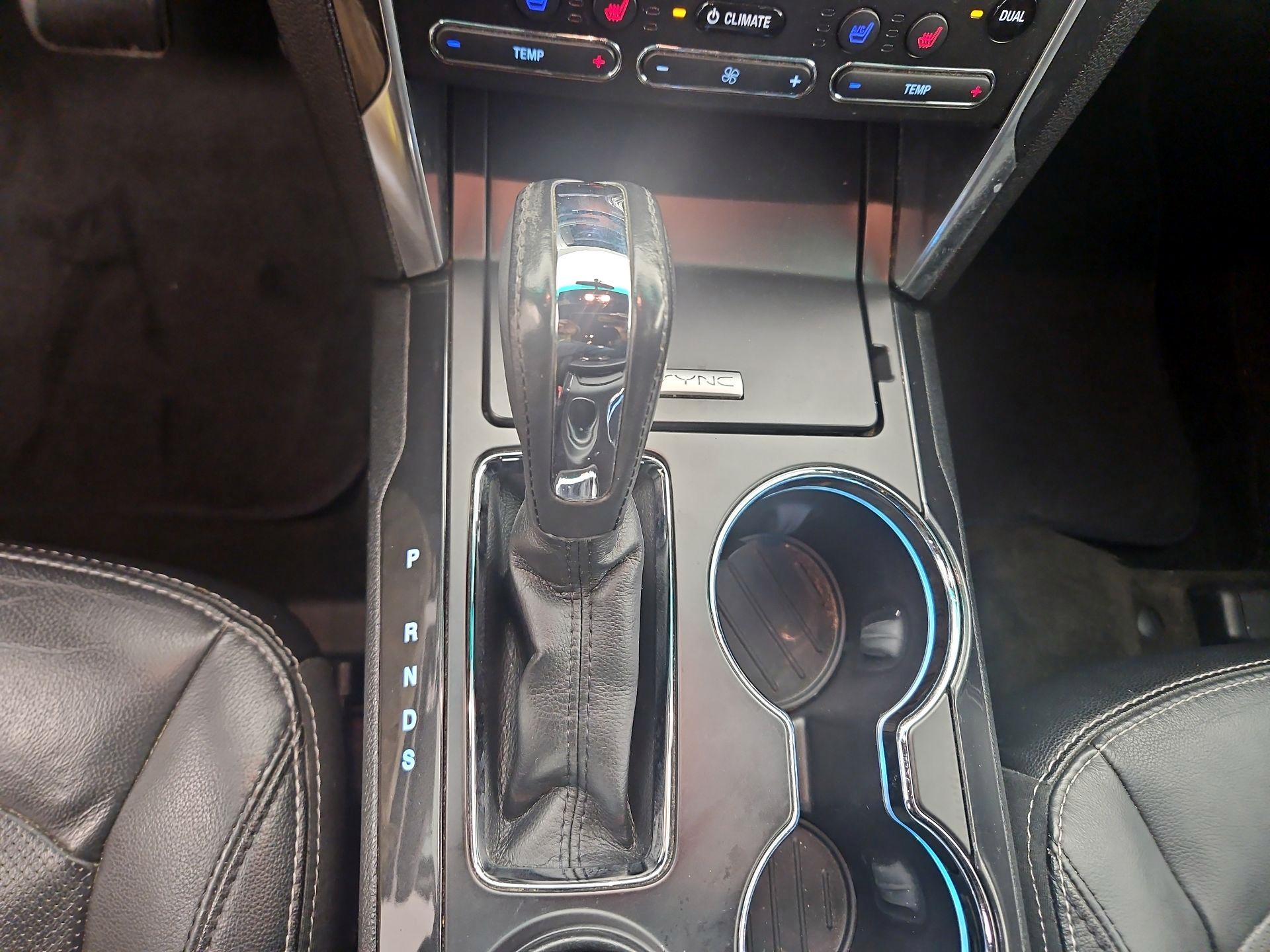 Thumbnail: 2016 Ford Explorer - 17