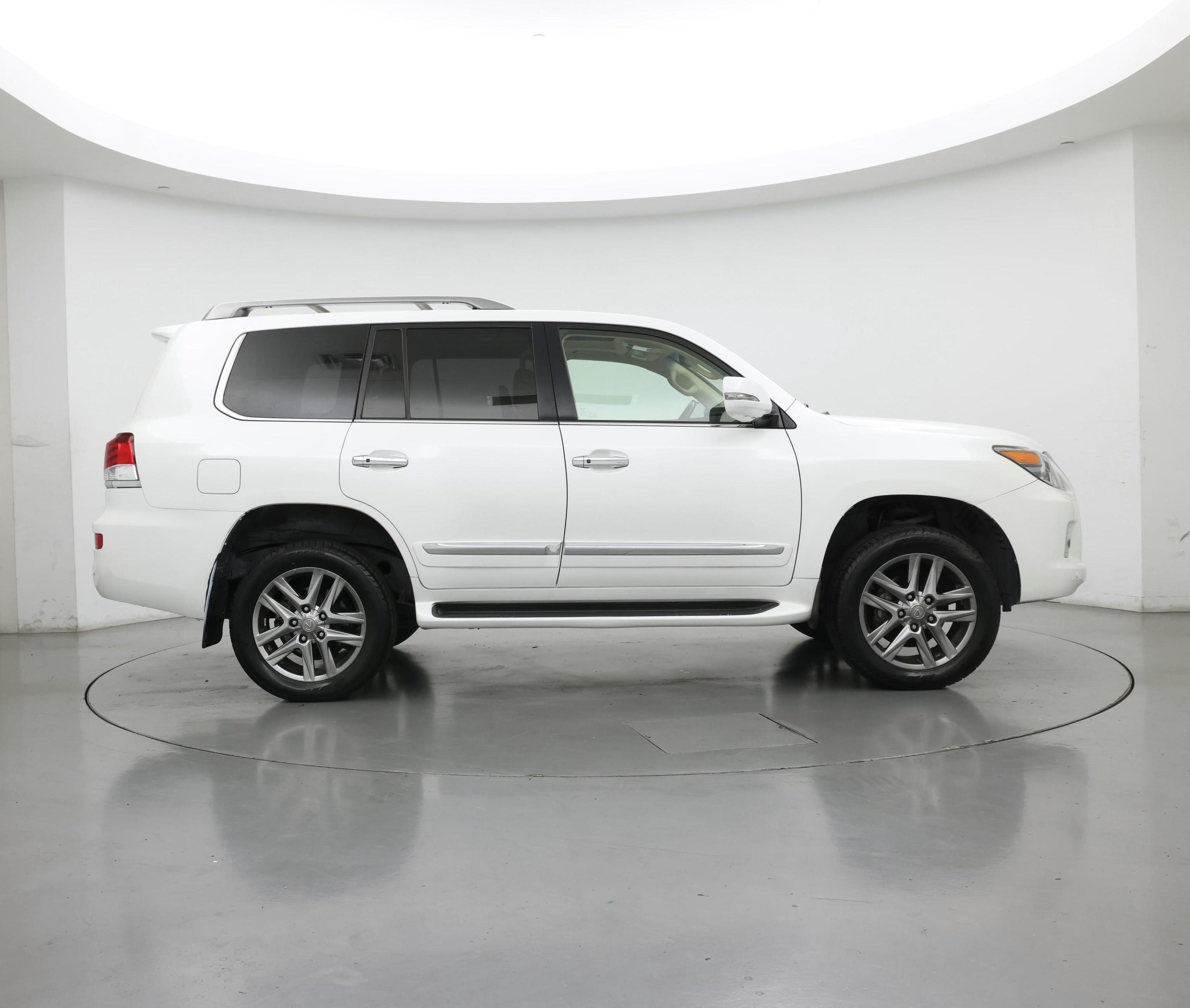 Thumbnail: 2014 Lexus LX - 7