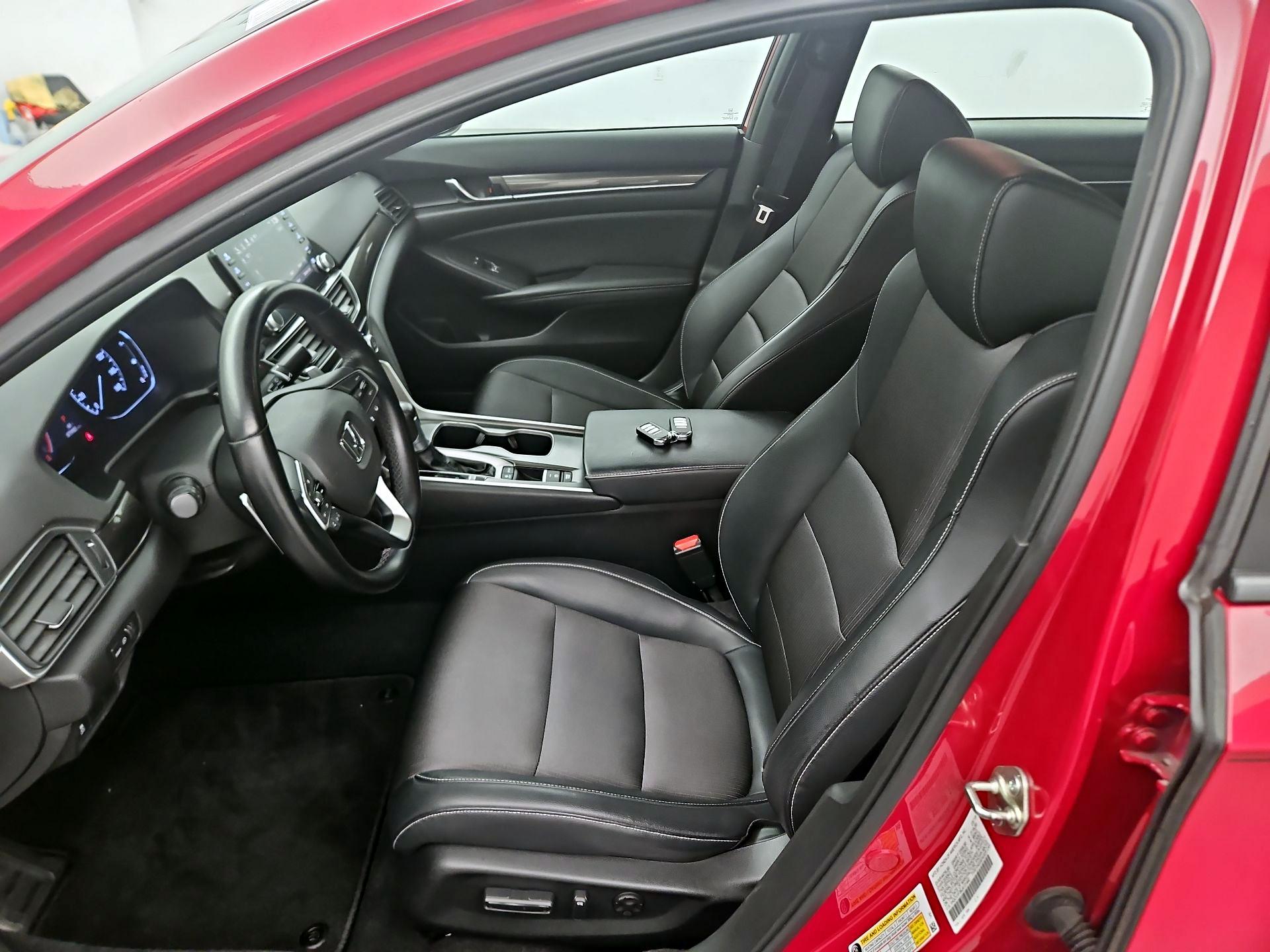 Thumbnail: 2018 Honda Accord - 11