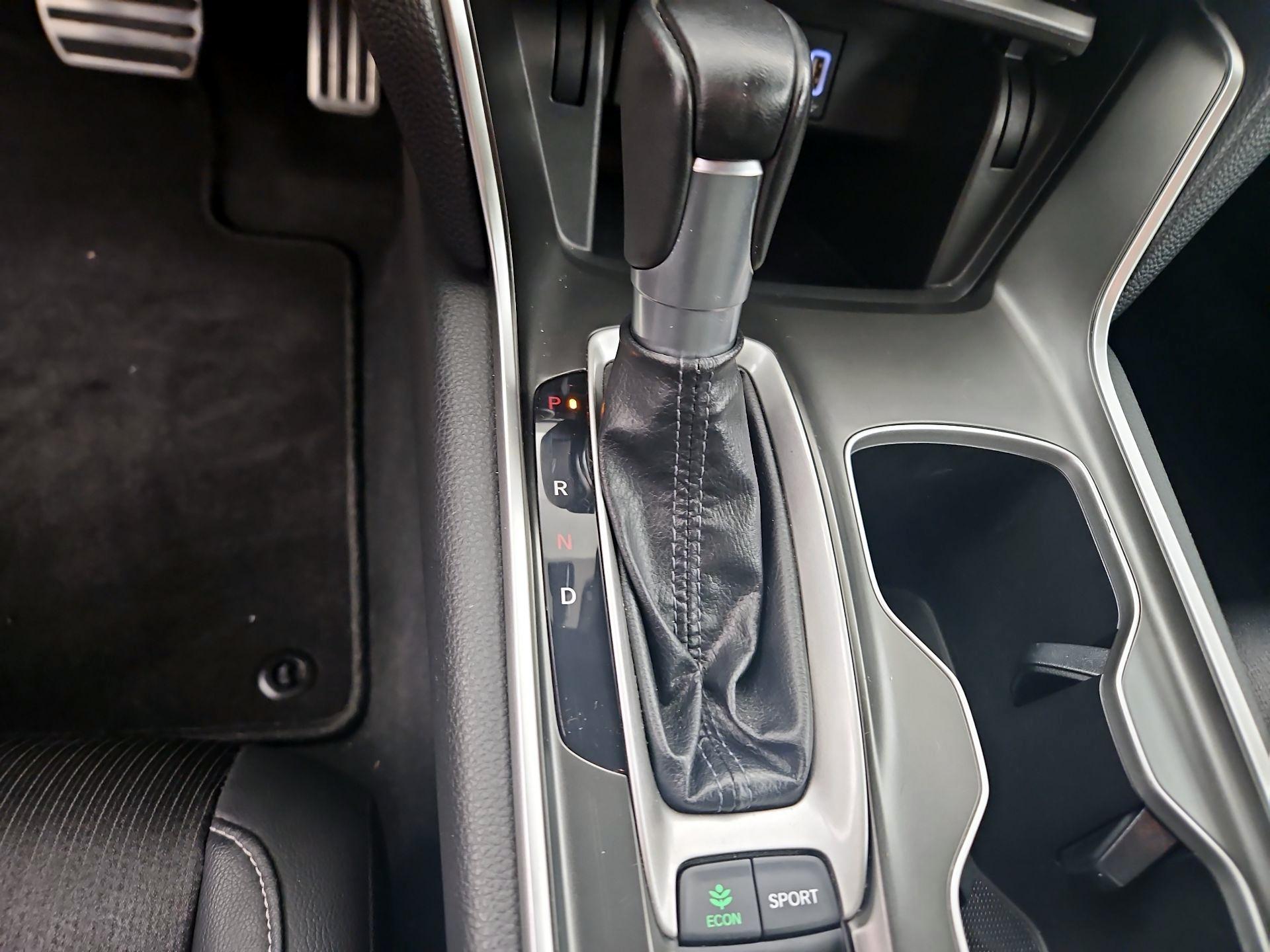 Thumbnail: 2018 Honda Accord - 16