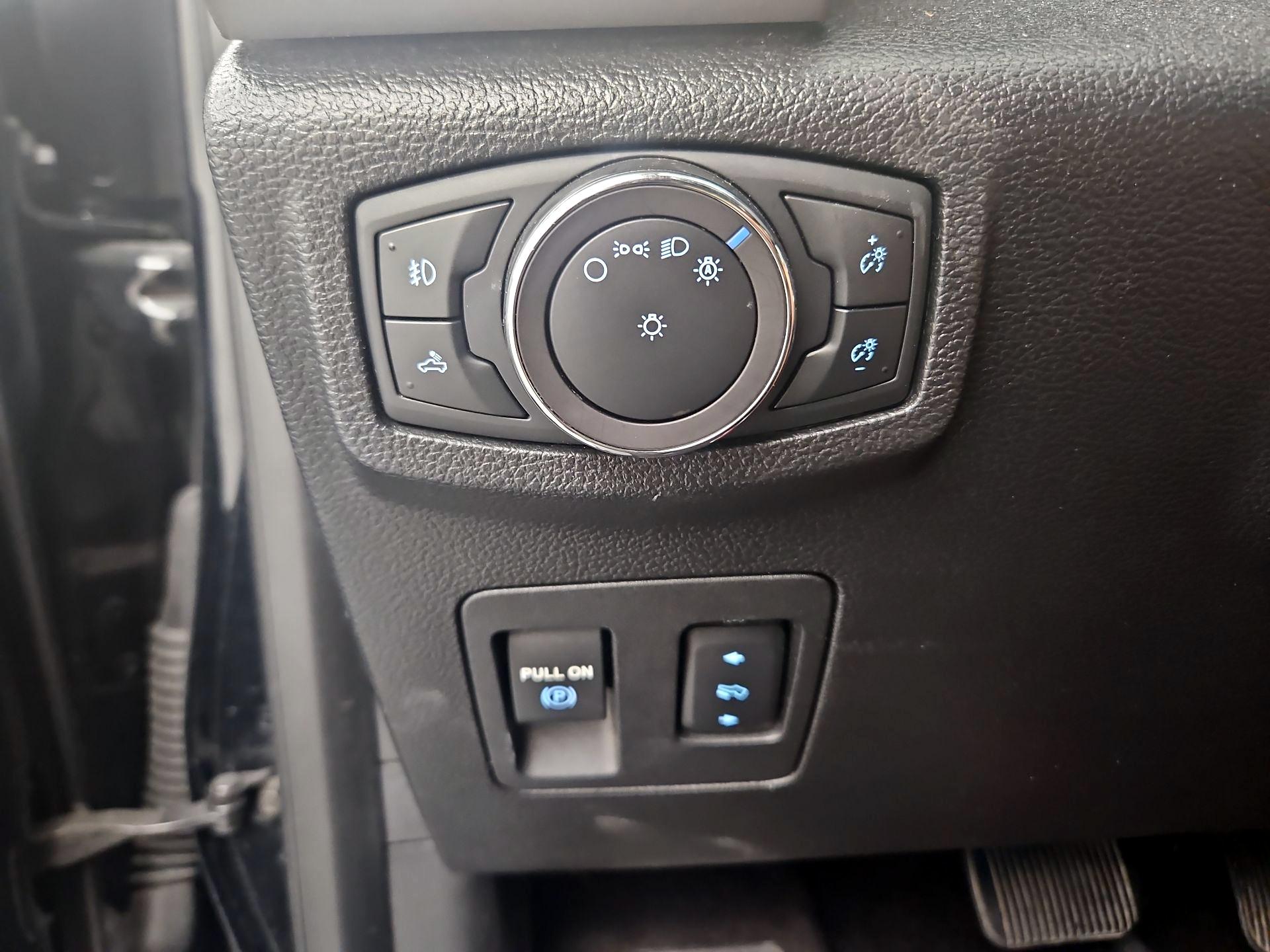 Thumbnail: 2018 Ford F-150 - 13