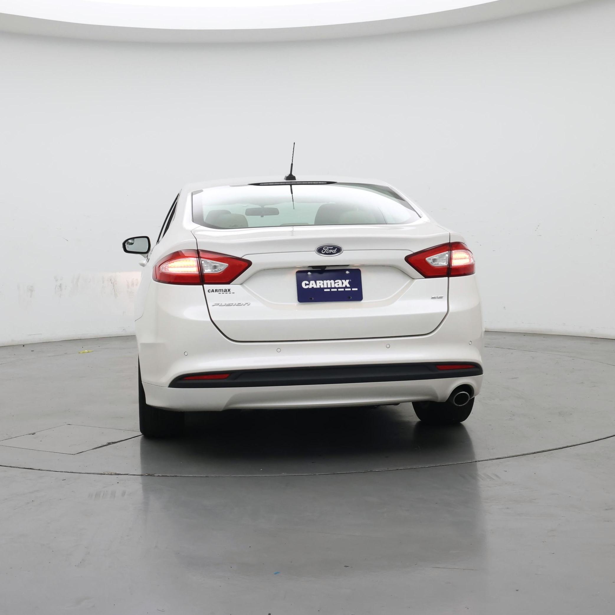 Thumbnail: 2016 Ford Fusion - 6