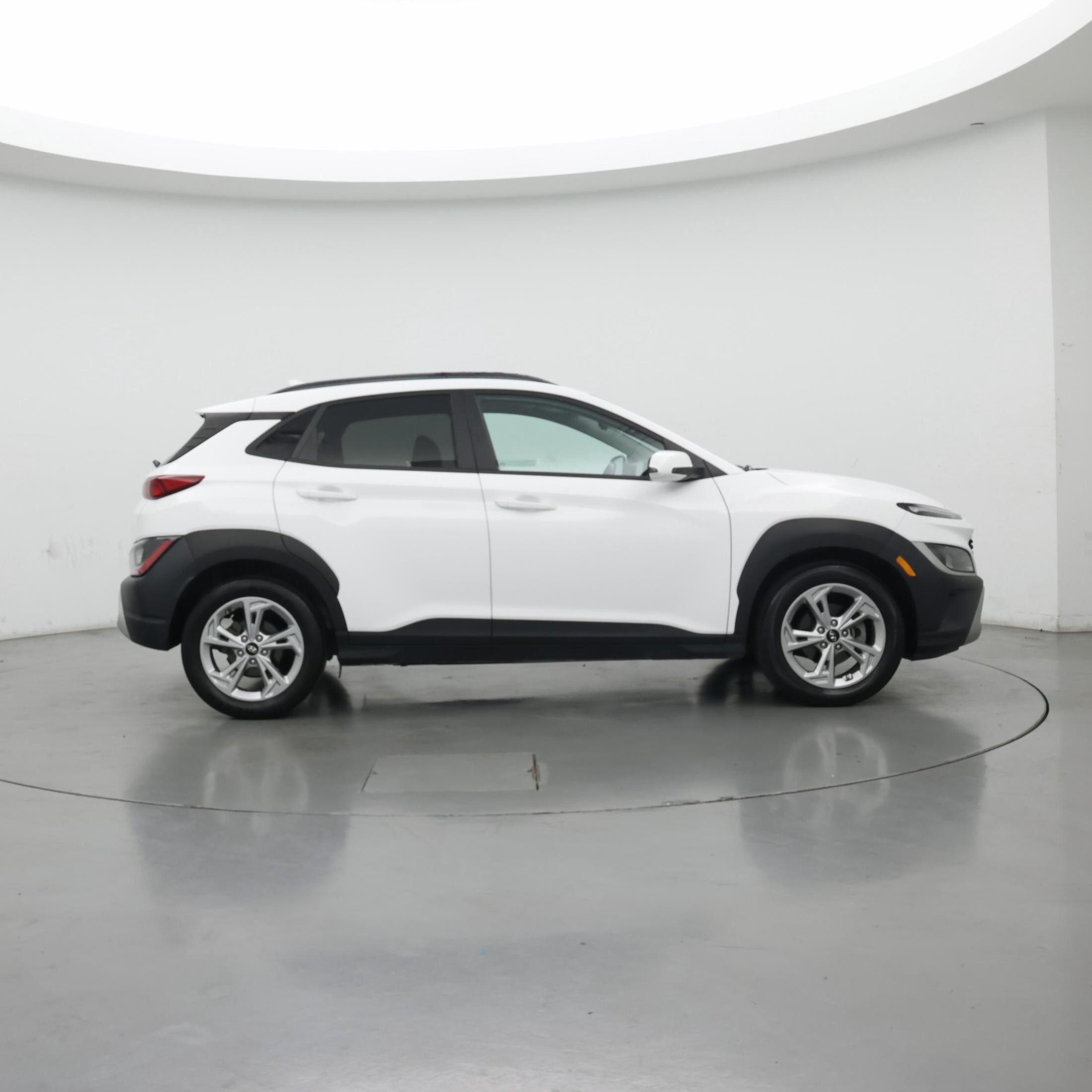 Thumbnail: 2022 Hyundai Kona - 7