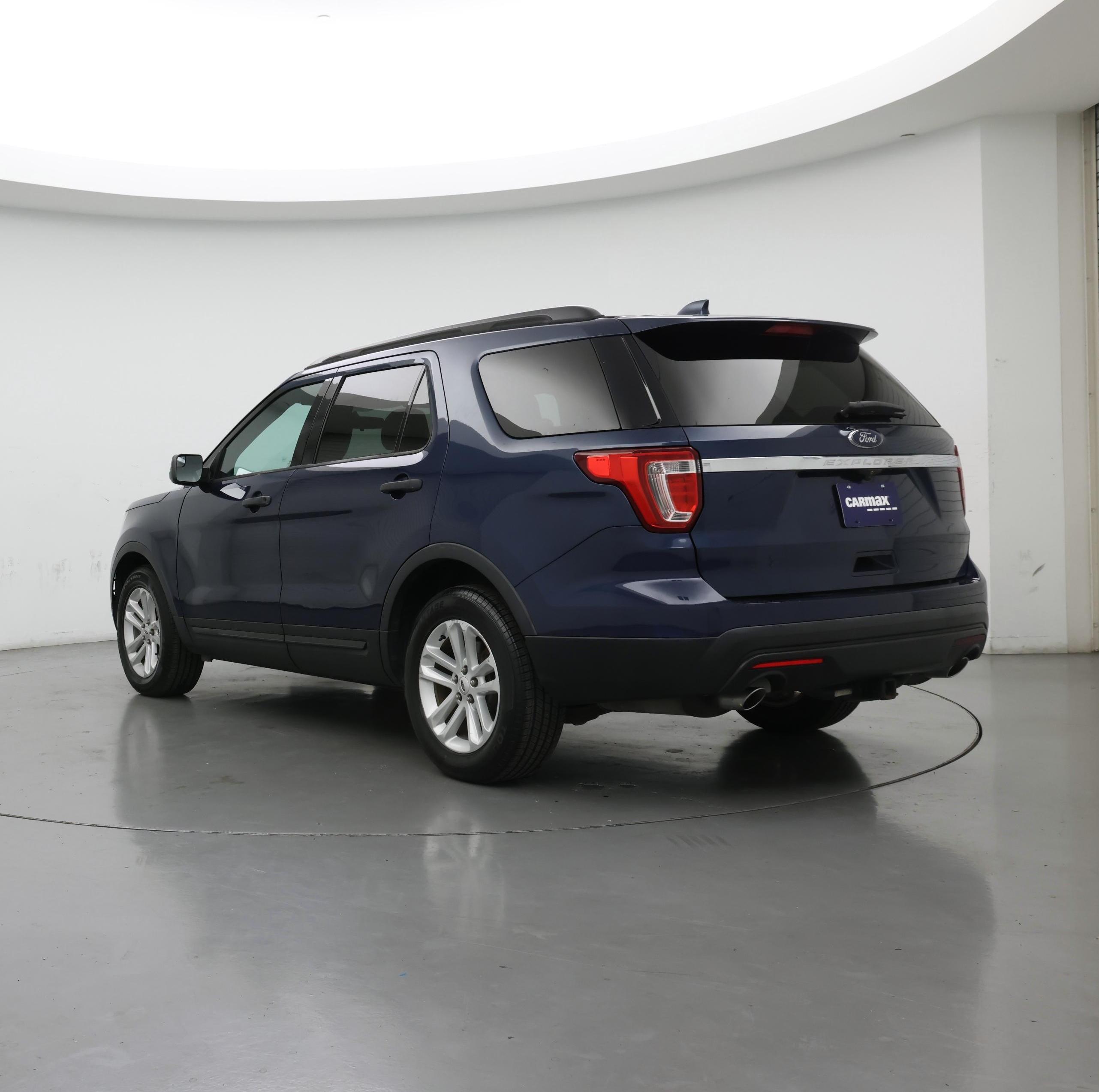 Thumbnail: 2017 Ford Explorer - 2