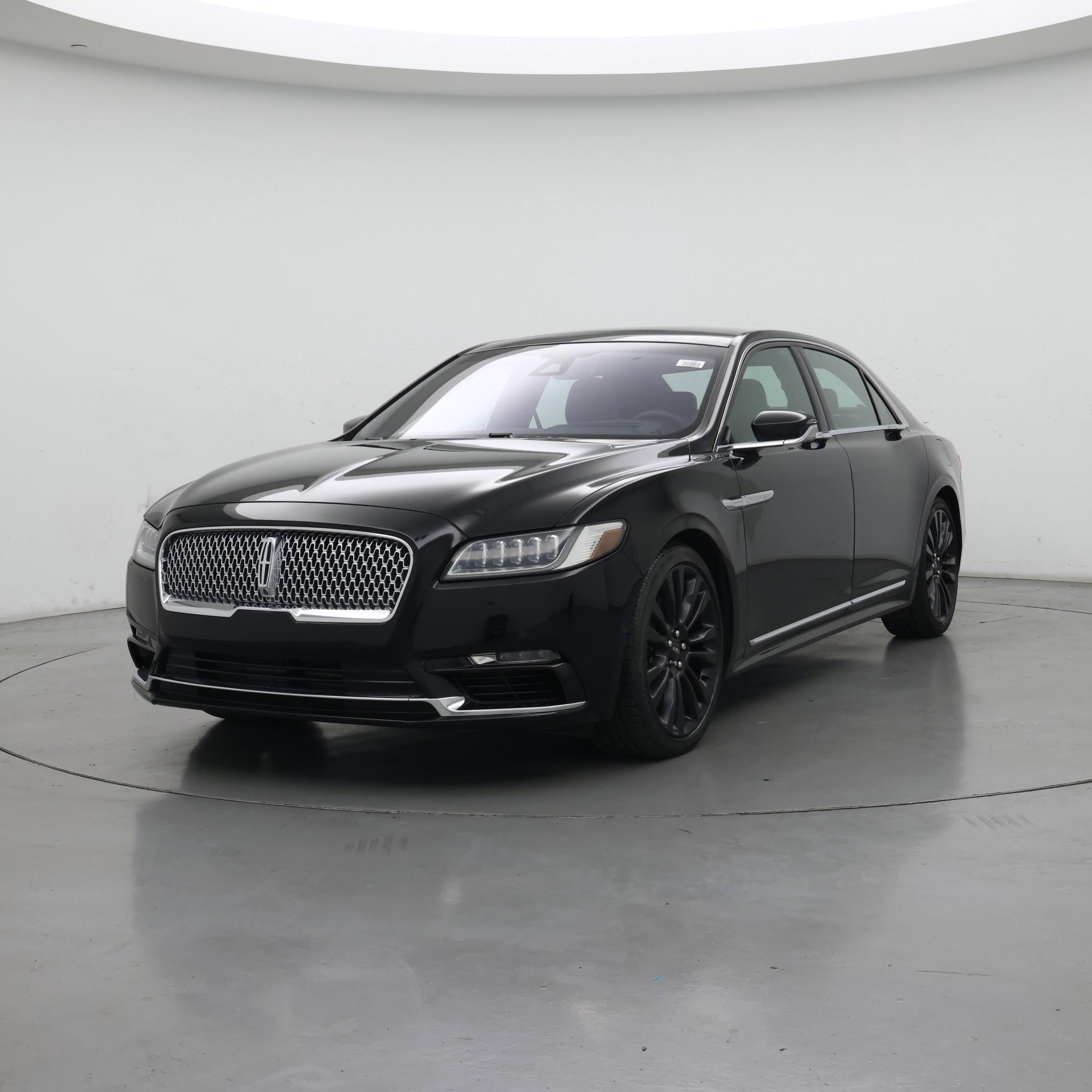 Thumbnail: 2019 Lincoln Continental - 4