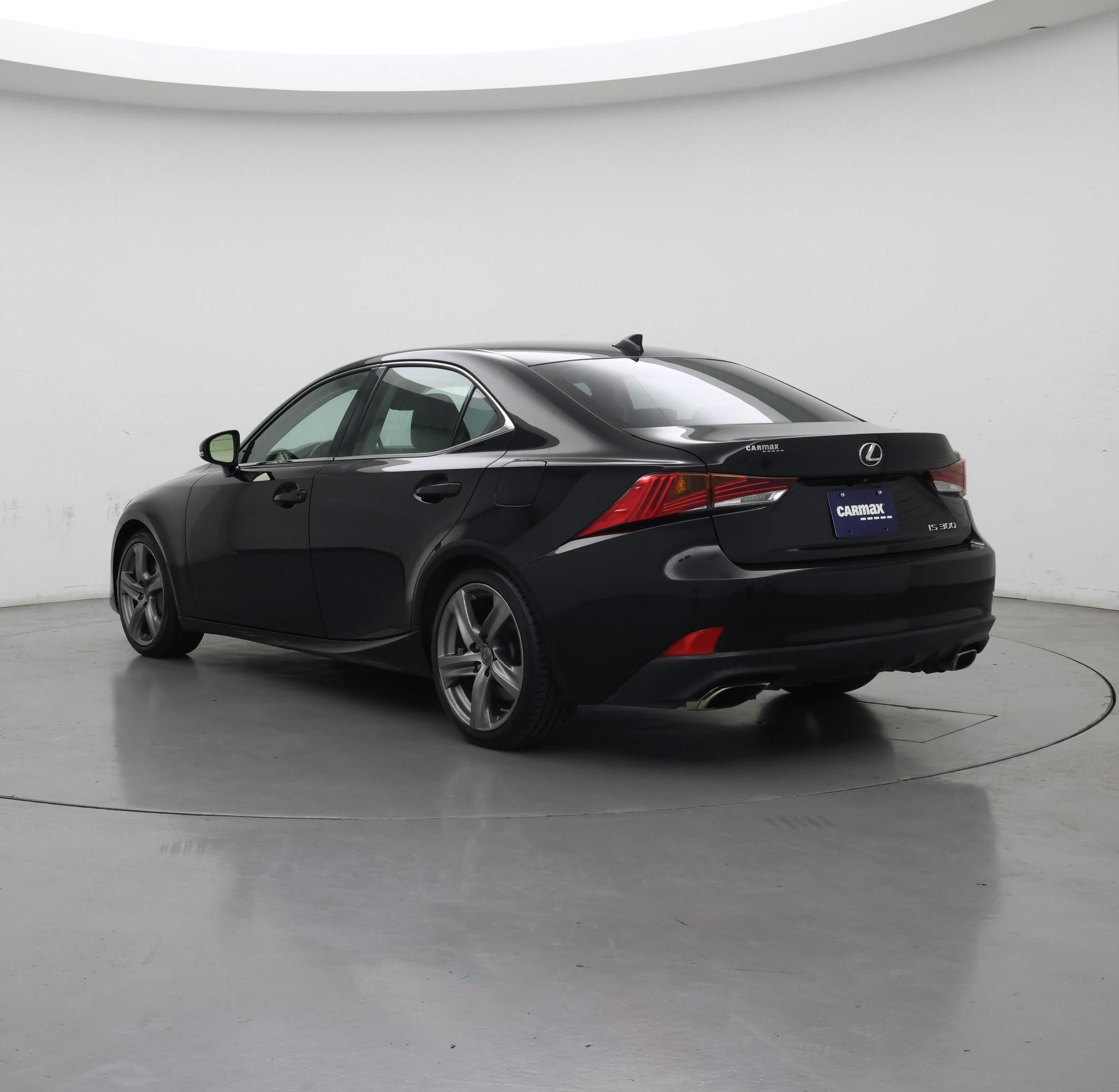 Thumbnail: 2018 Lexus IS - 2