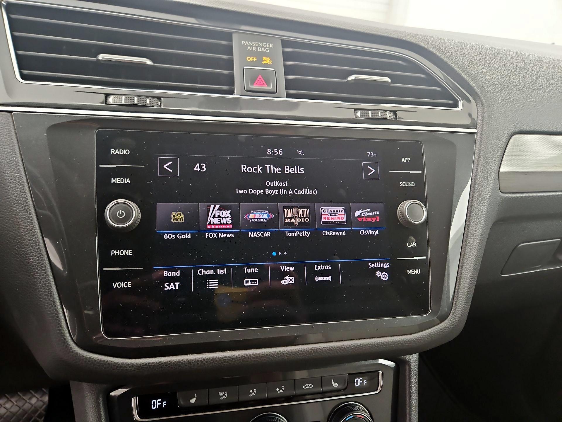 Thumbnail: 2018 Volkswagen Tiguan - 15