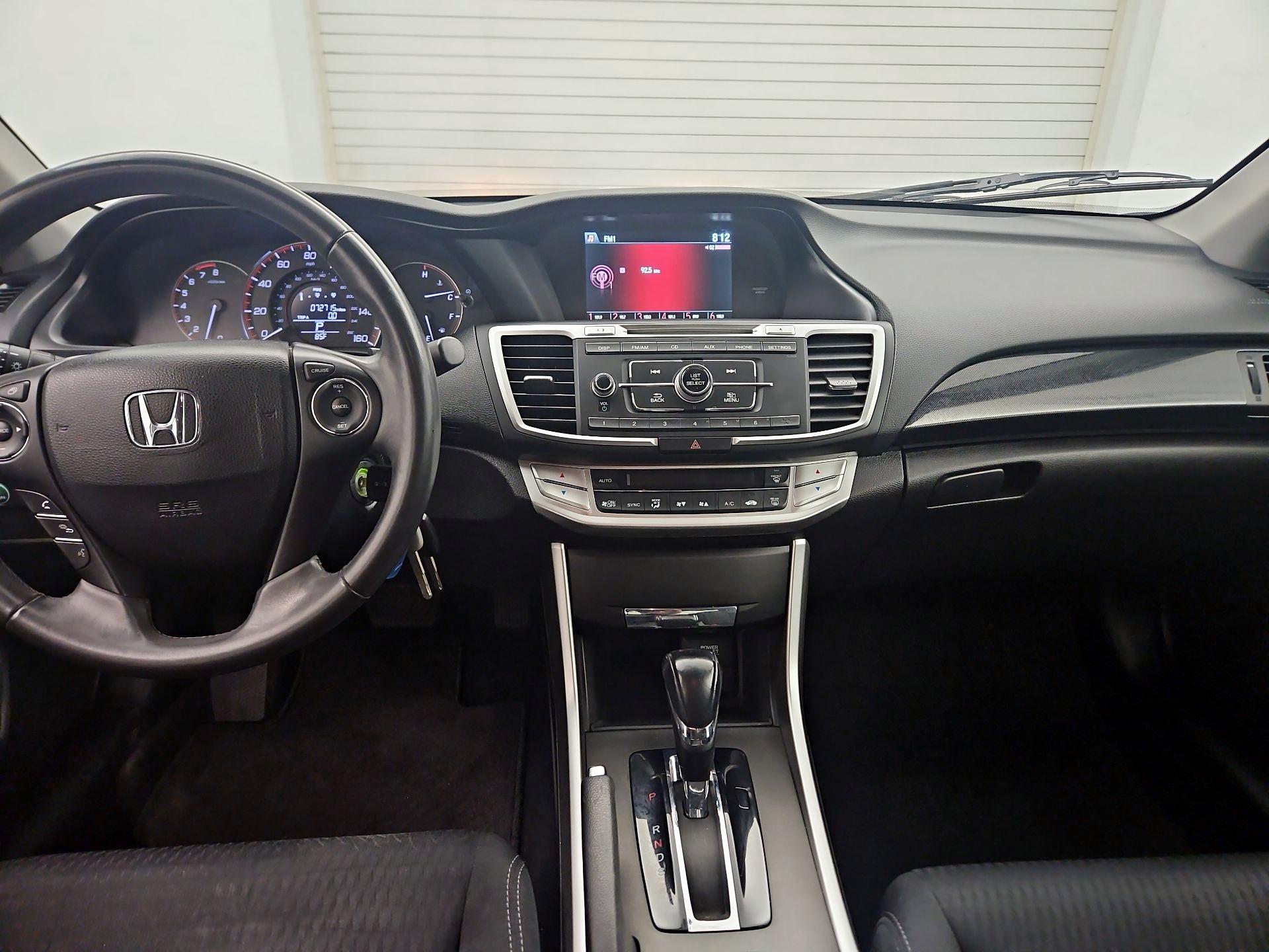 Thumbnail: 2015 Honda Accord - 9
