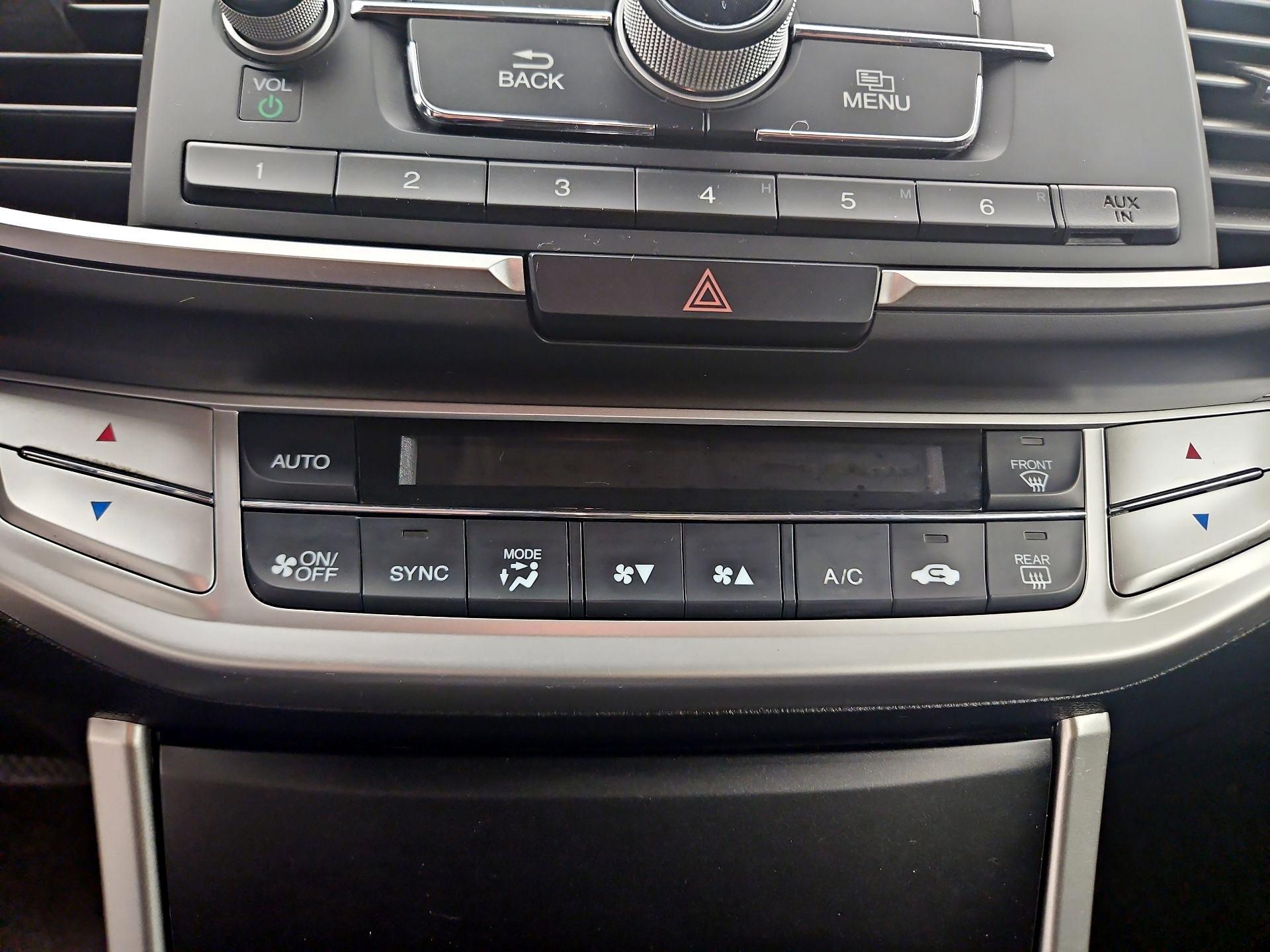 Thumbnail: 2015 Honda Accord - 16