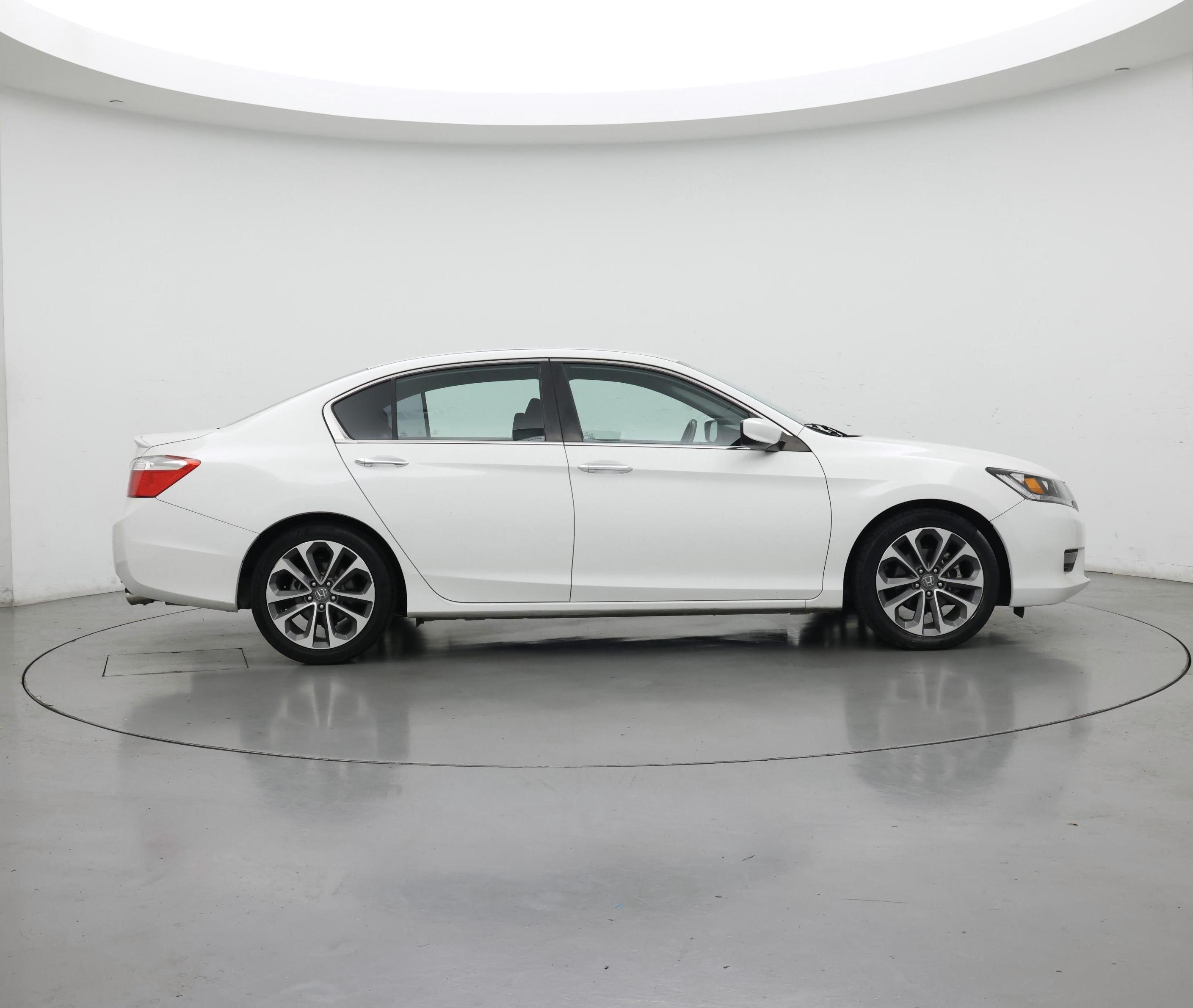 Thumbnail: 2015 Honda Accord - 7