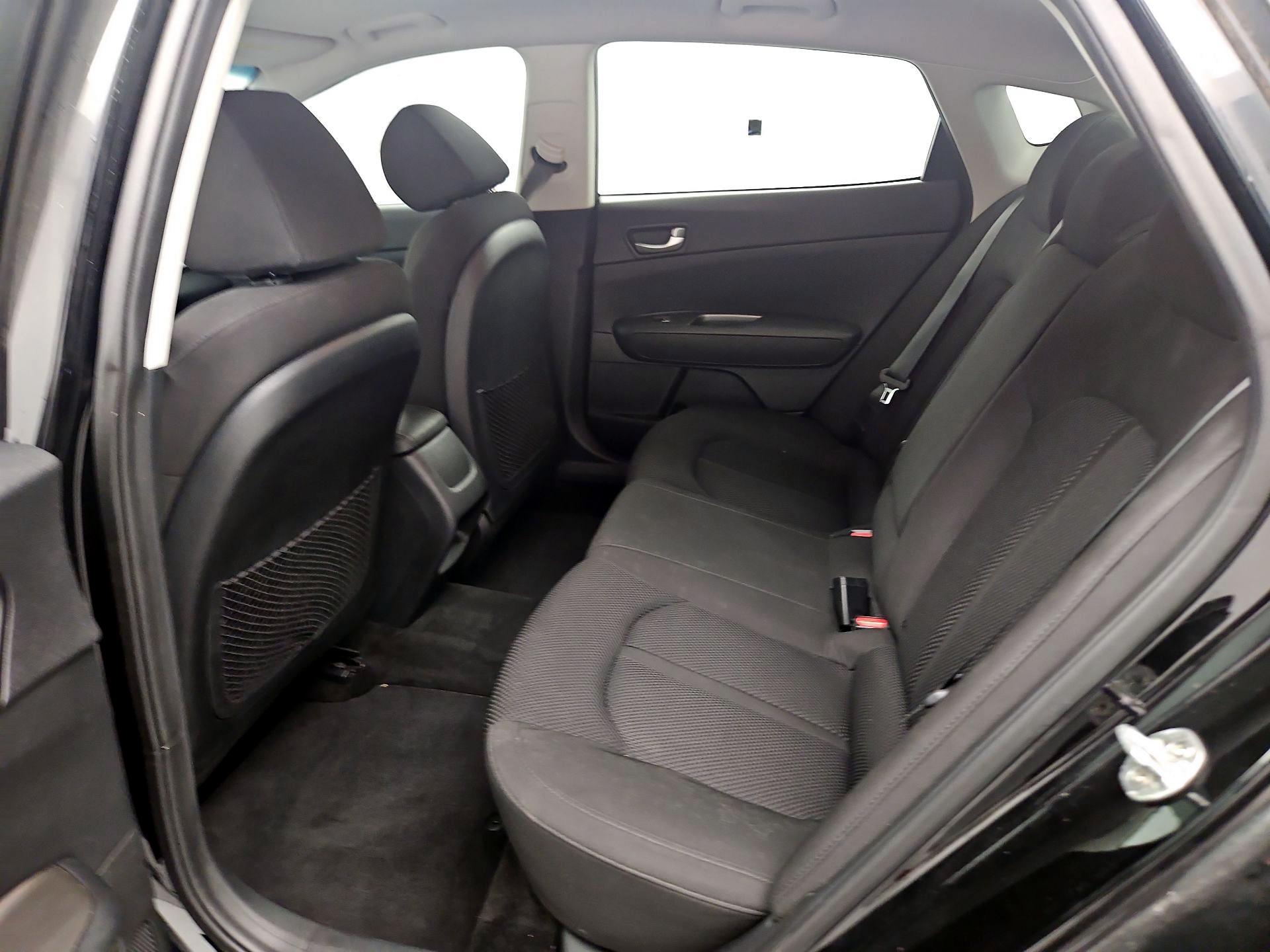 Thumbnail: 2019 Kia Optima - 19