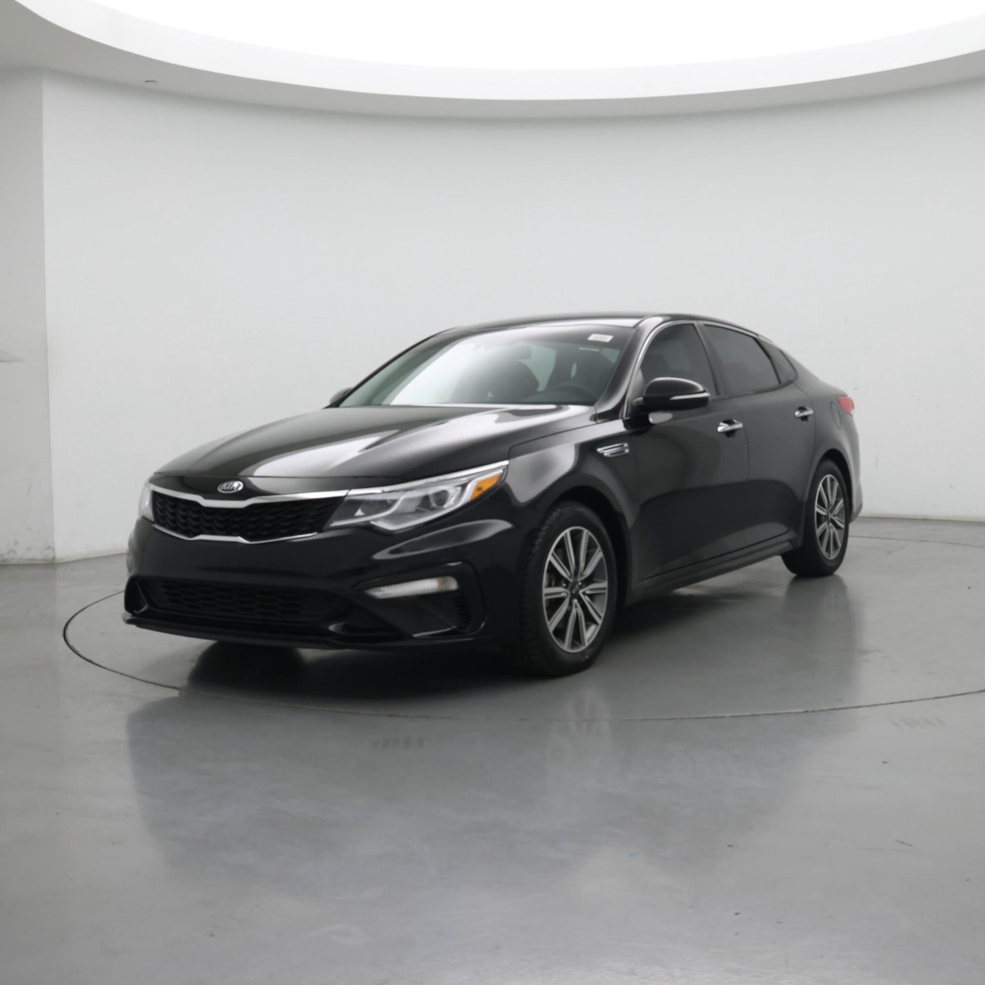 Thumbnail: 2019 Kia Optima - 4