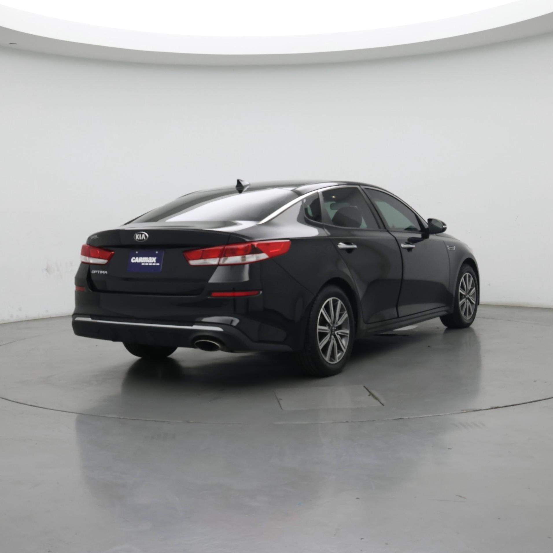 Thumbnail: 2019 Kia Optima - 8