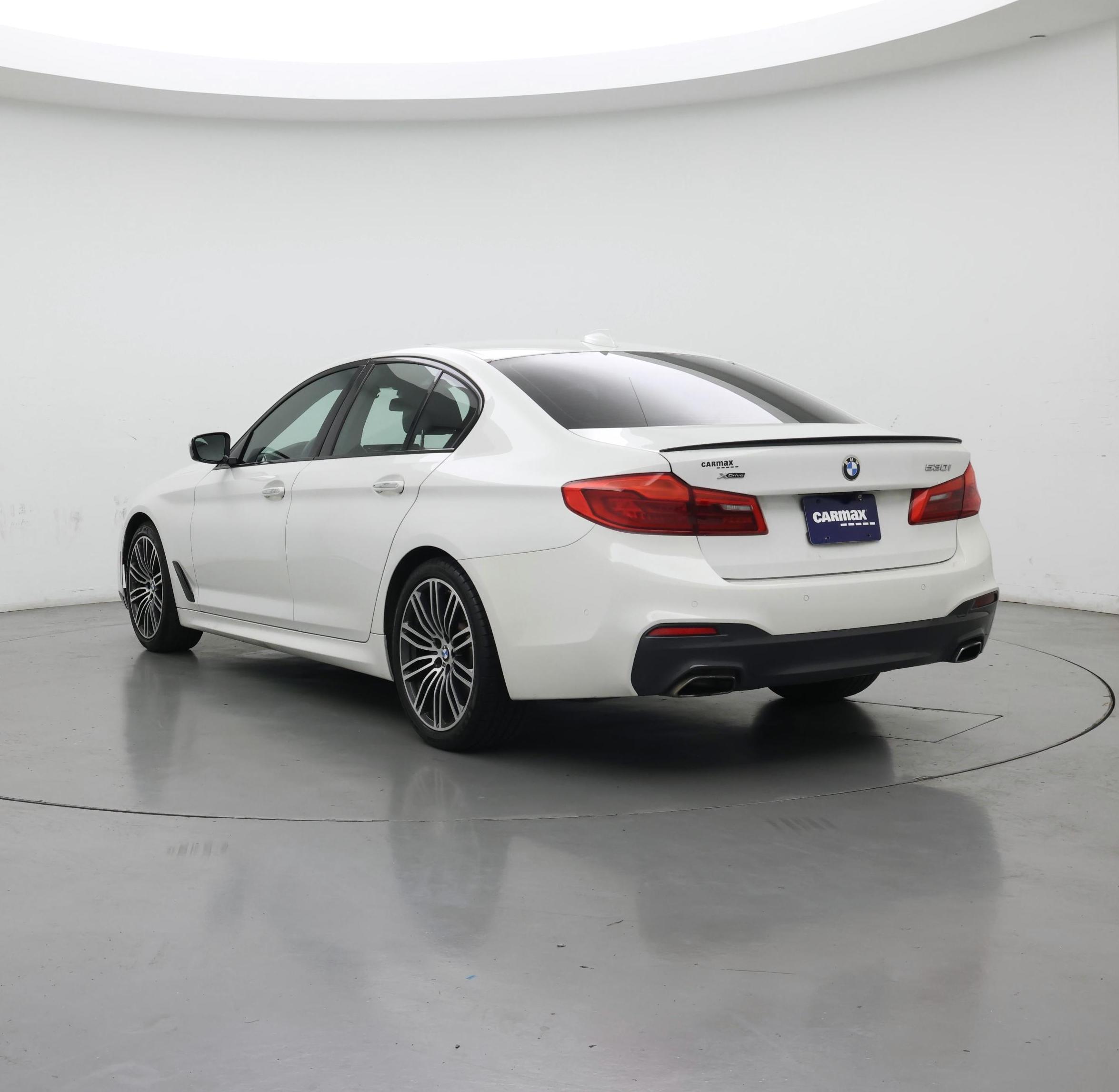 Thumbnail: 2018 BMW 5 Series - 2