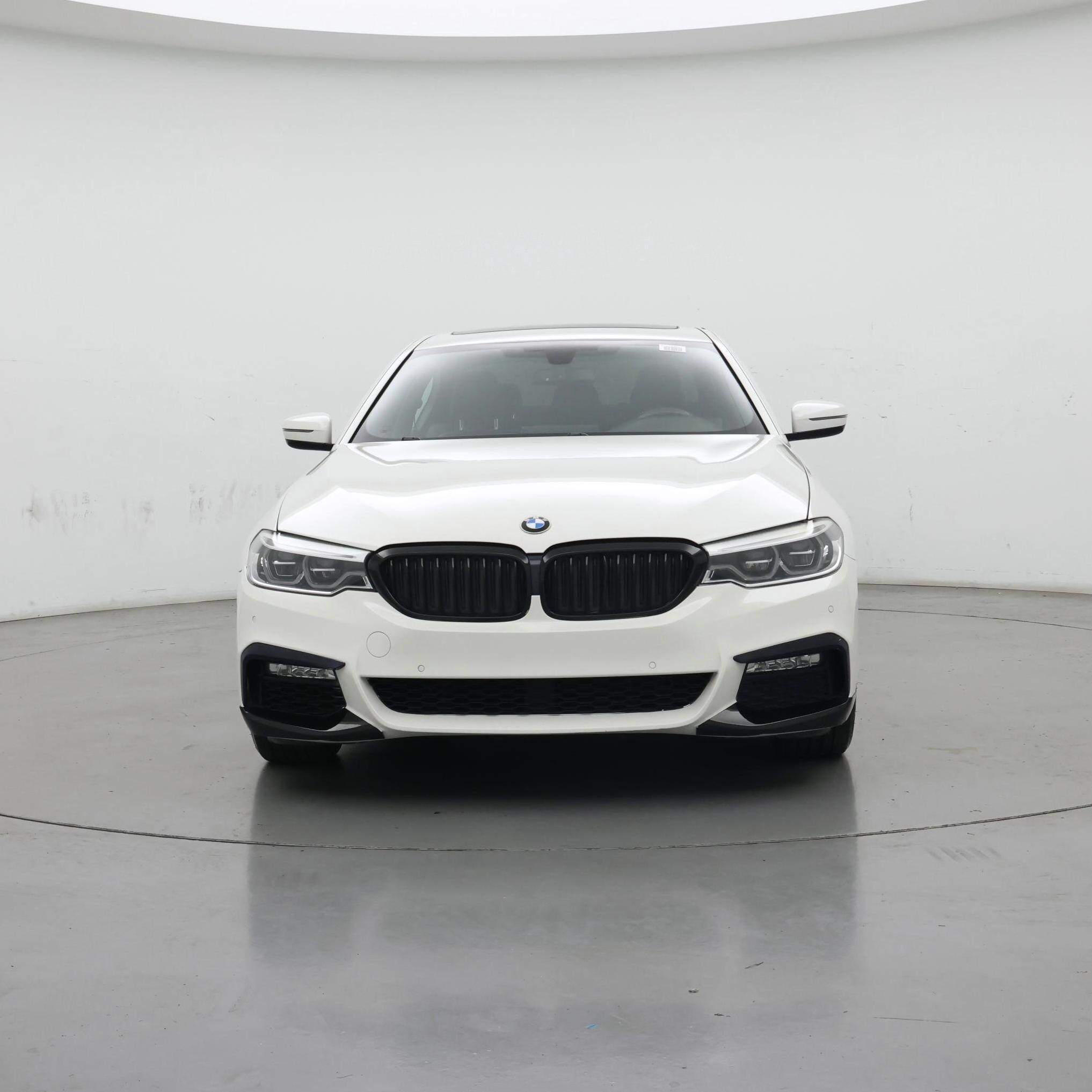 Thumbnail: 2018 BMW 5 Series - 5