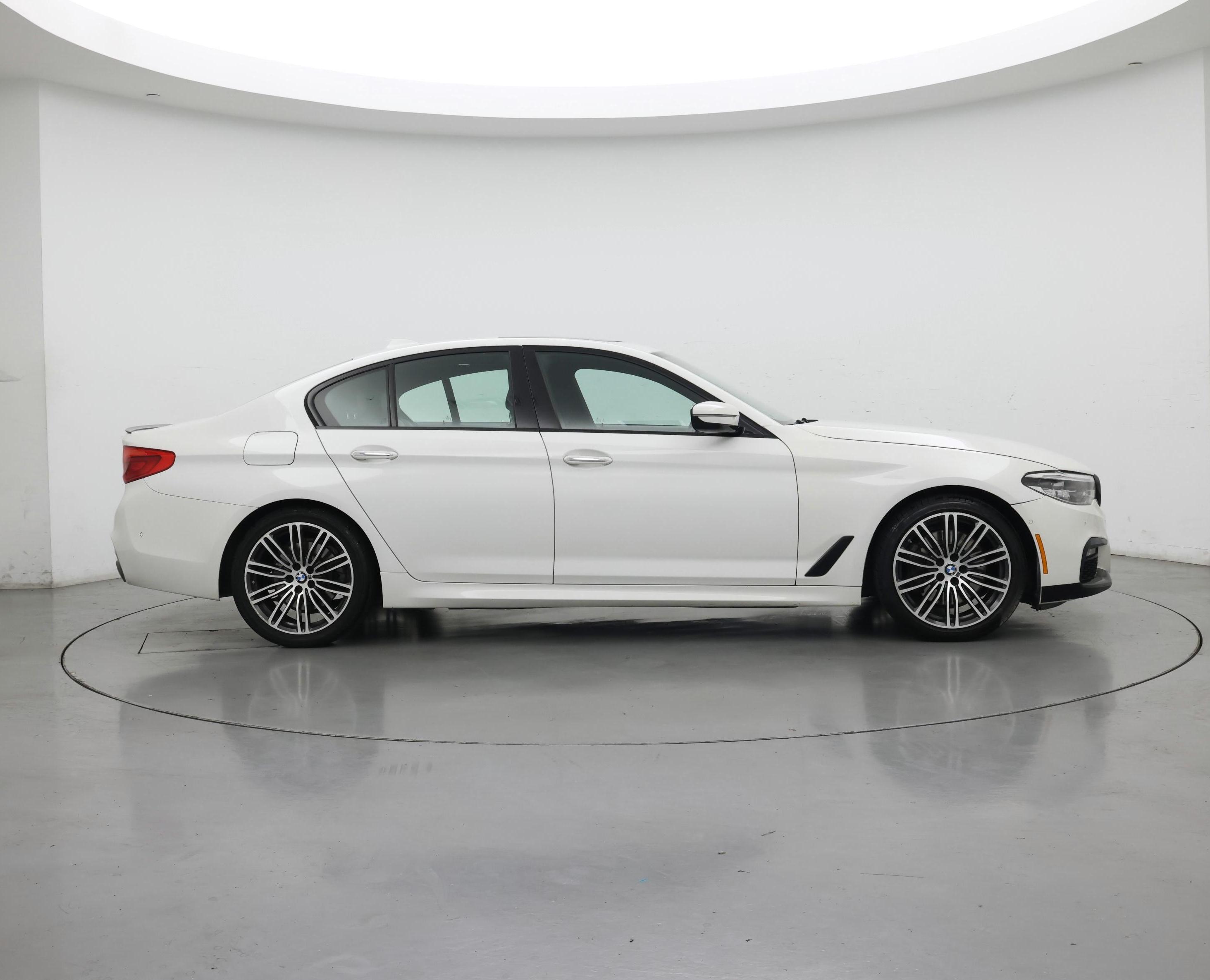 Thumbnail: 2018 BMW 5 Series - 7