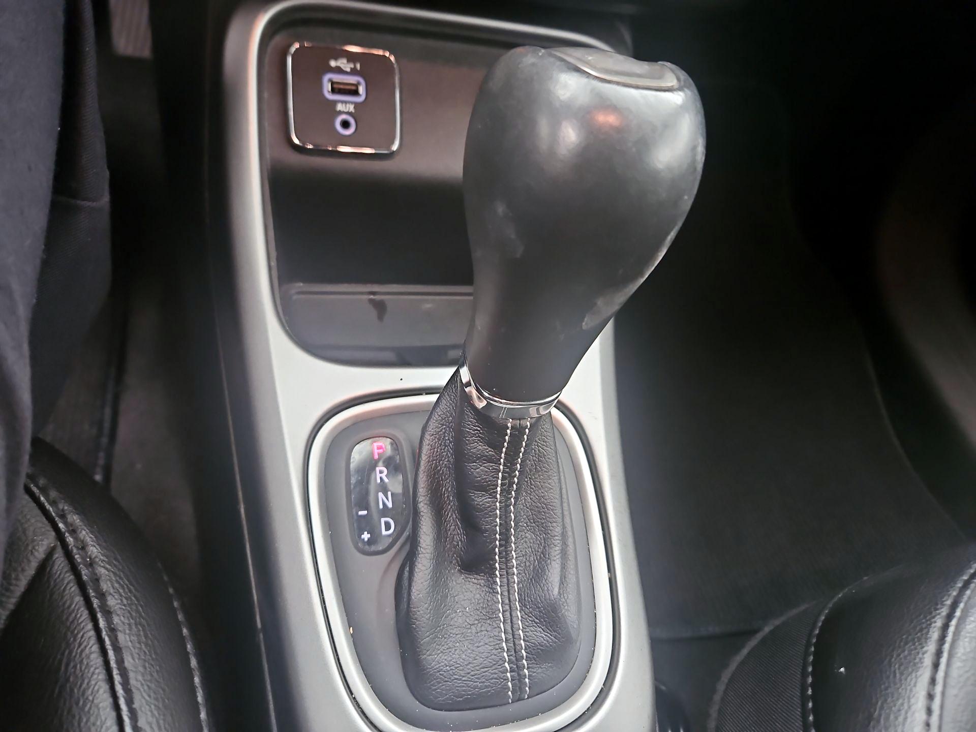 Thumbnail: 2021 Jeep Compass - 17