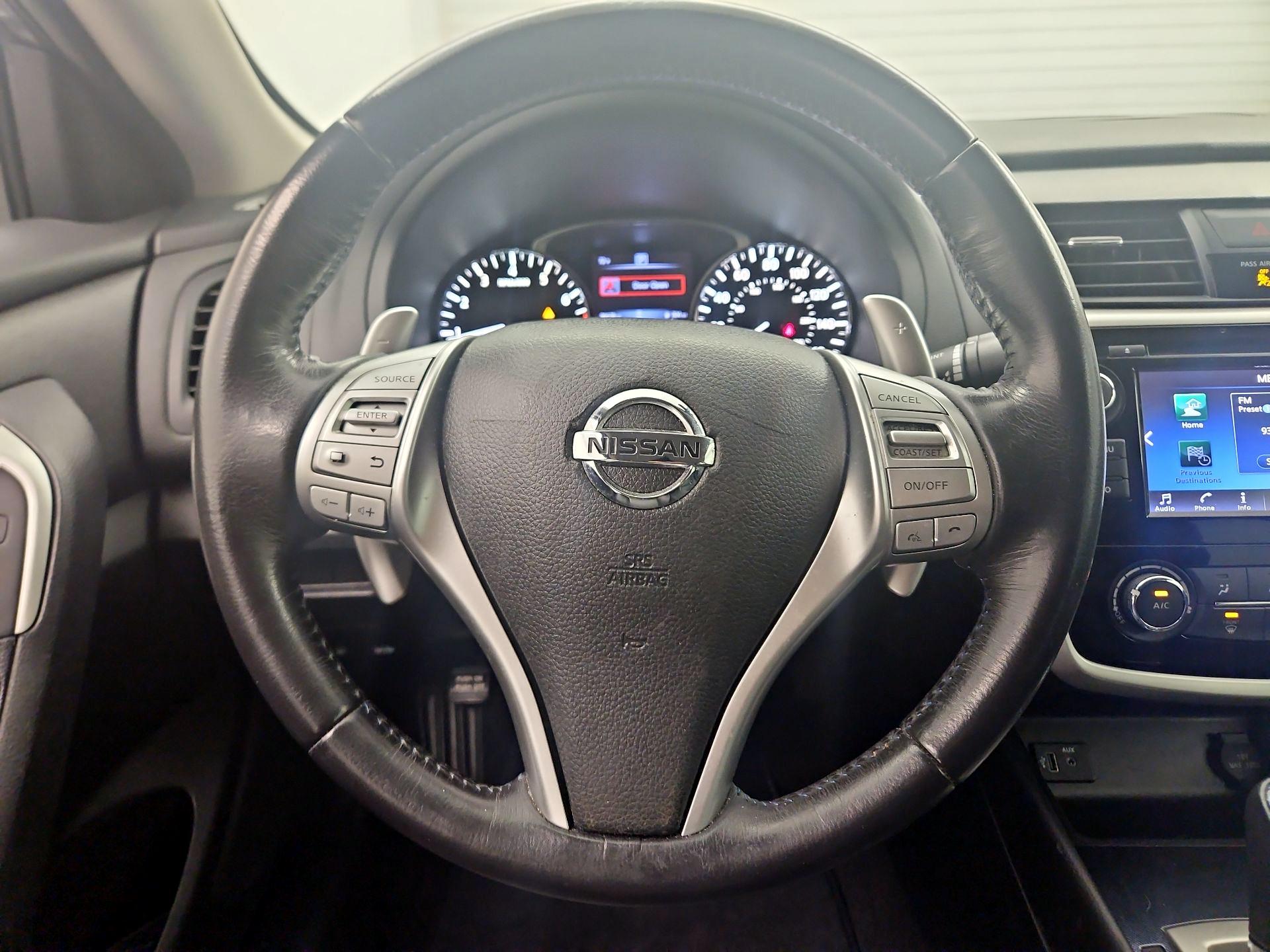Thumbnail: 2018 Nissan Altima - 10